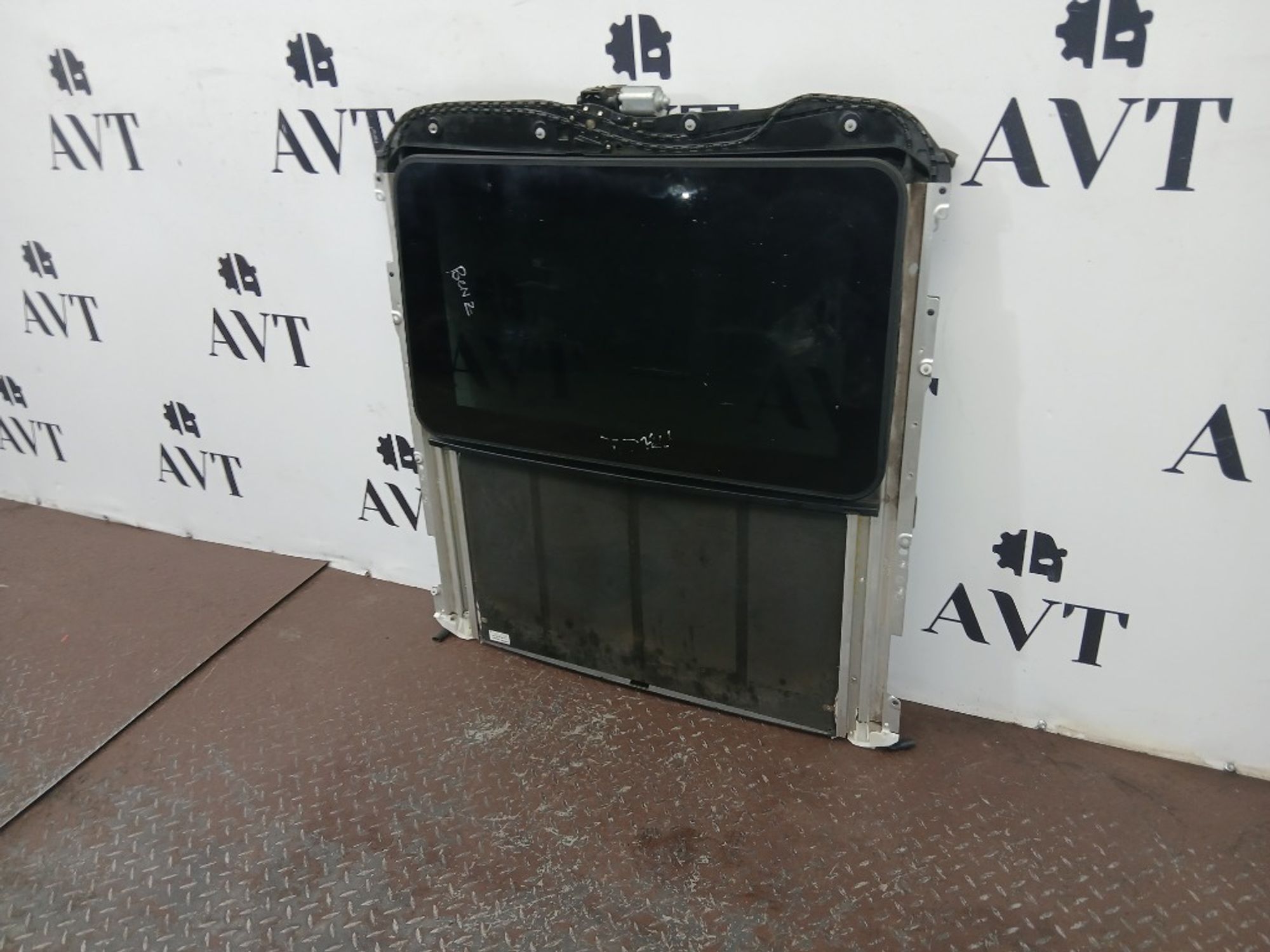 Люк Mercedes-Benz E-Class W212, 5000 рублей, Ростов-на-Дону