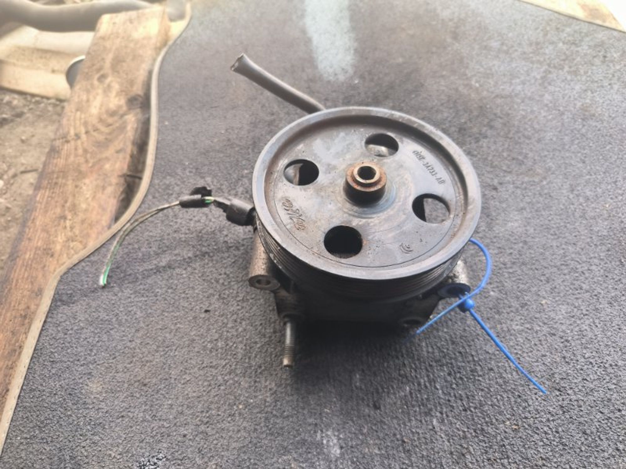 Насос гидроусилителя руля Ford Focus 2 HWDA, 3500 рублей, Ростов-на-Дону