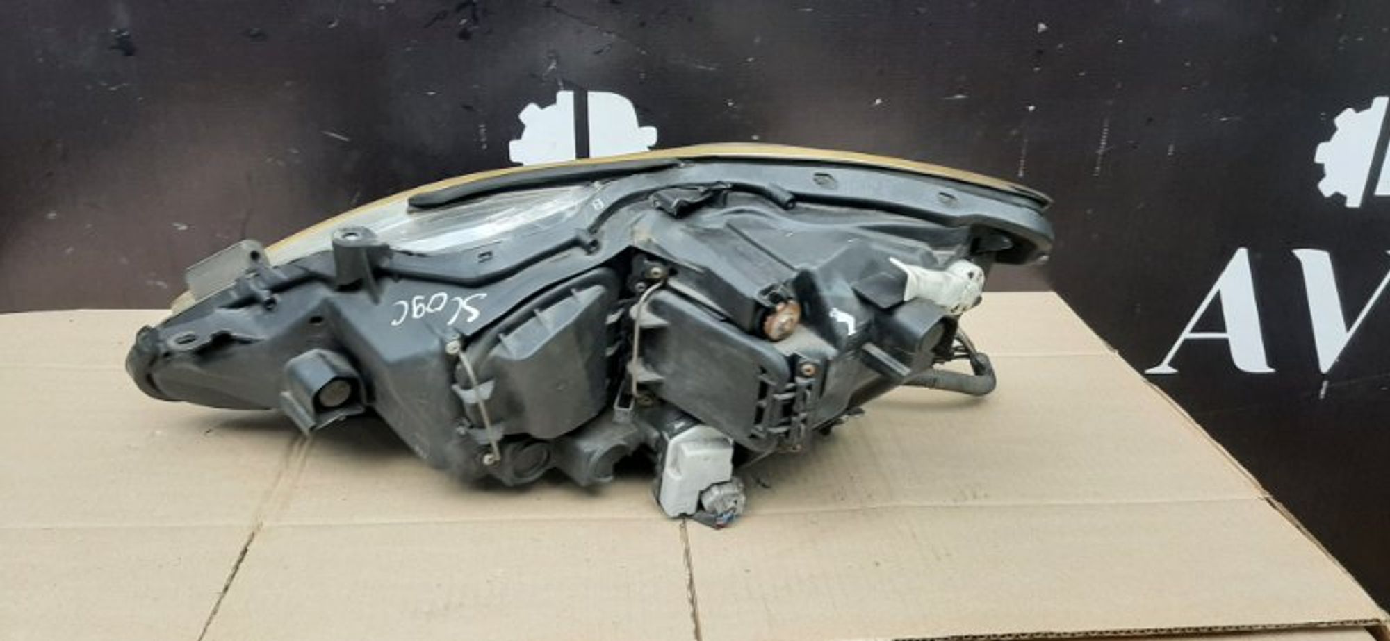 Фара галогеновая передняя правая Lexus IS 250, 8000 рублей, Ростов-на-Дону