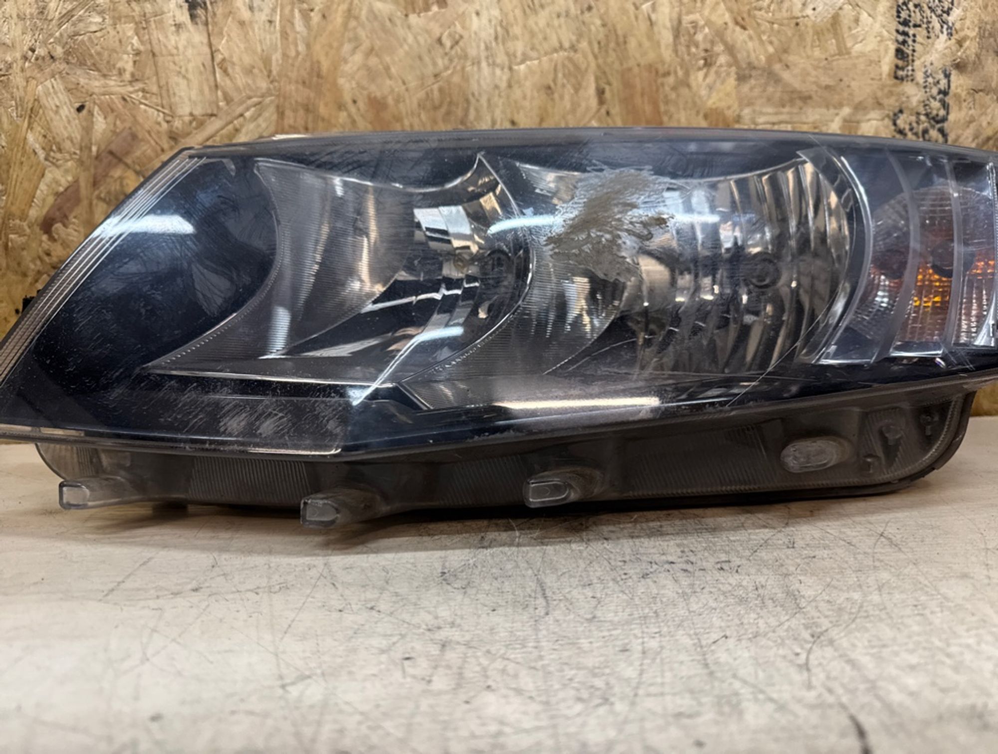 Фара галогеновая передняя левая Skoda Octavia A7, 9000 рублей, Ростов-на-Дону