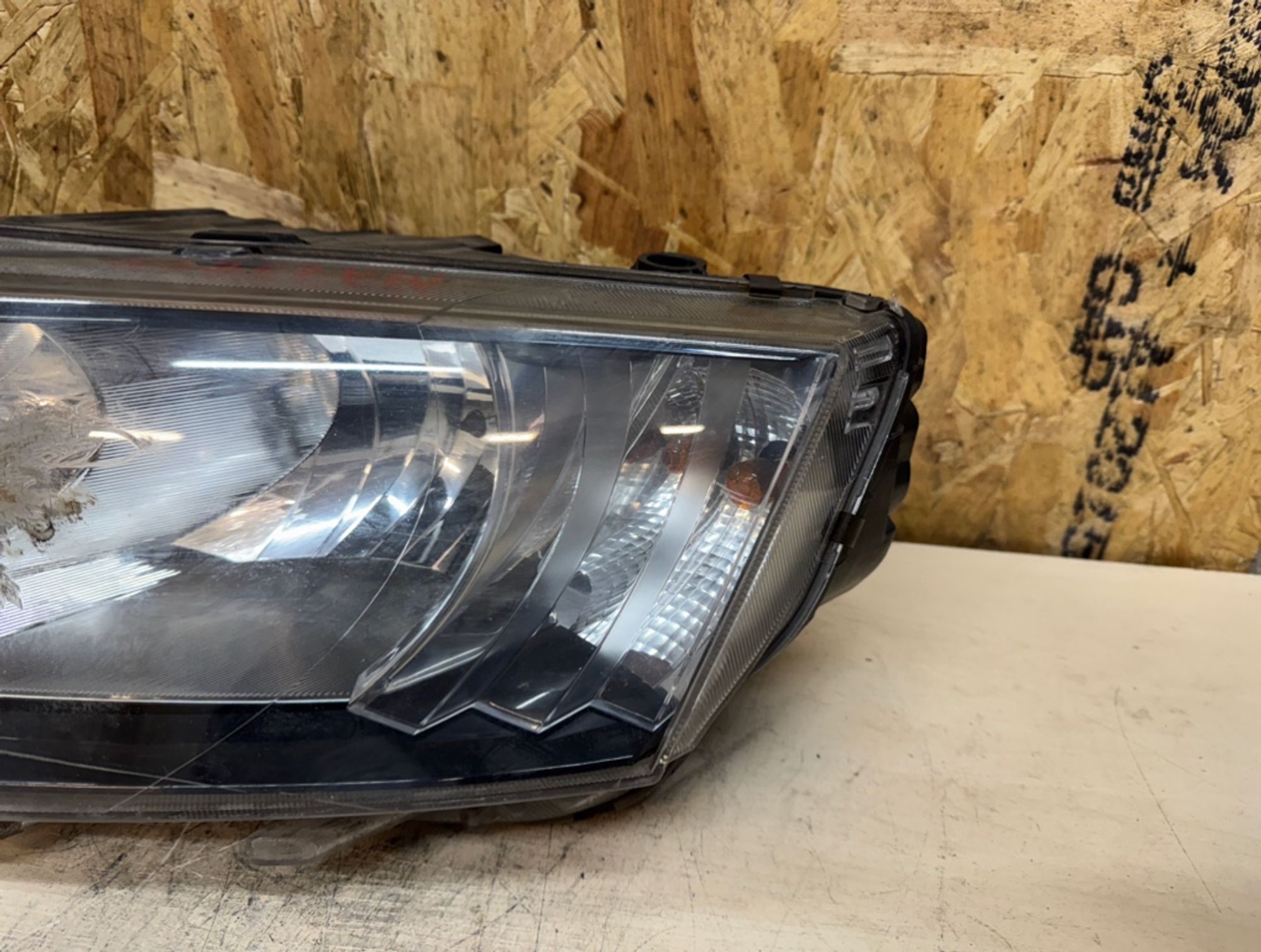 Фара галогеновая передняя левая Skoda Octavia A7, 9000 рублей, Ростов-на-Дону