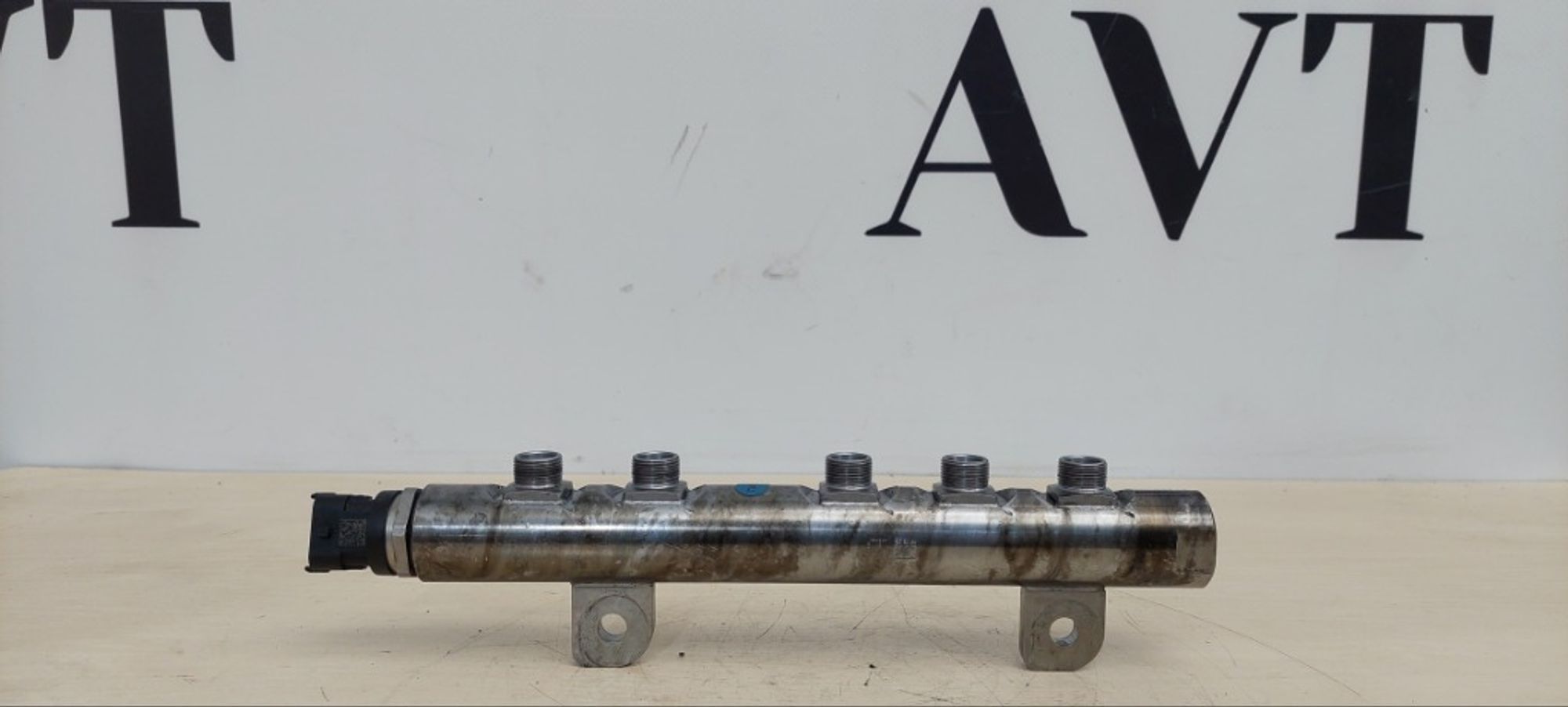 Топливная рейка правая Jeep Grand Cherokee WK2, 2000 рублей, Ростов-на-Дону