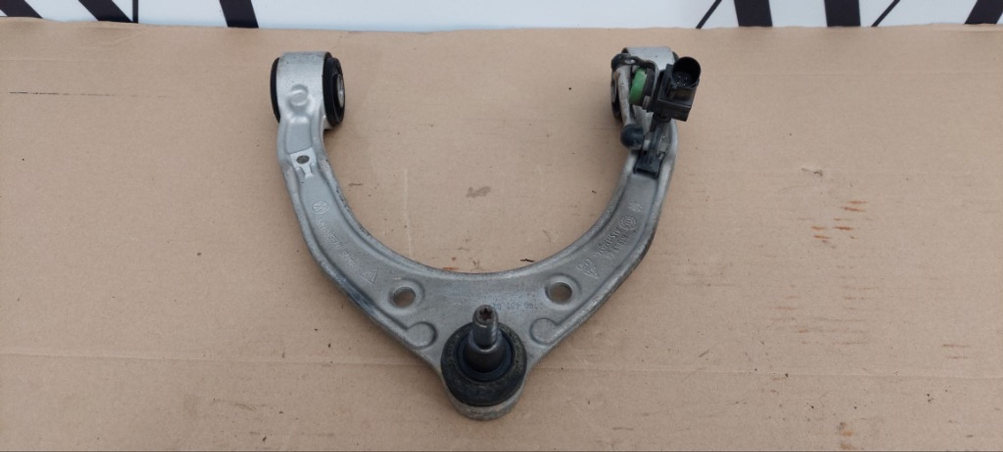 Рычаг подвески верхний передний левый Volkswagen, 7000 рублей, Ростов-на-Дону