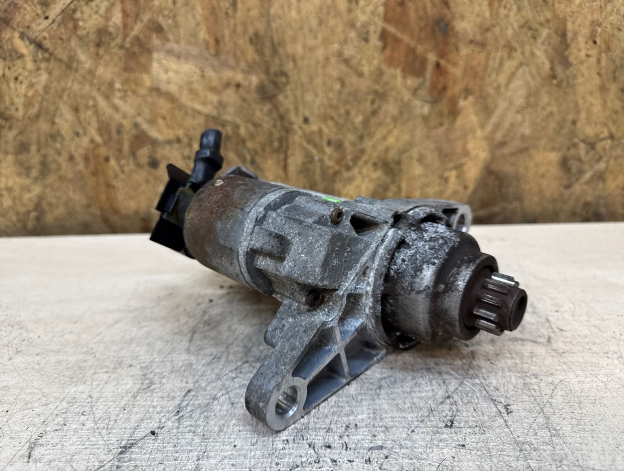 Стартер Volkswagen Polo BUD, 2000 рублей, Ростов-на-Дону