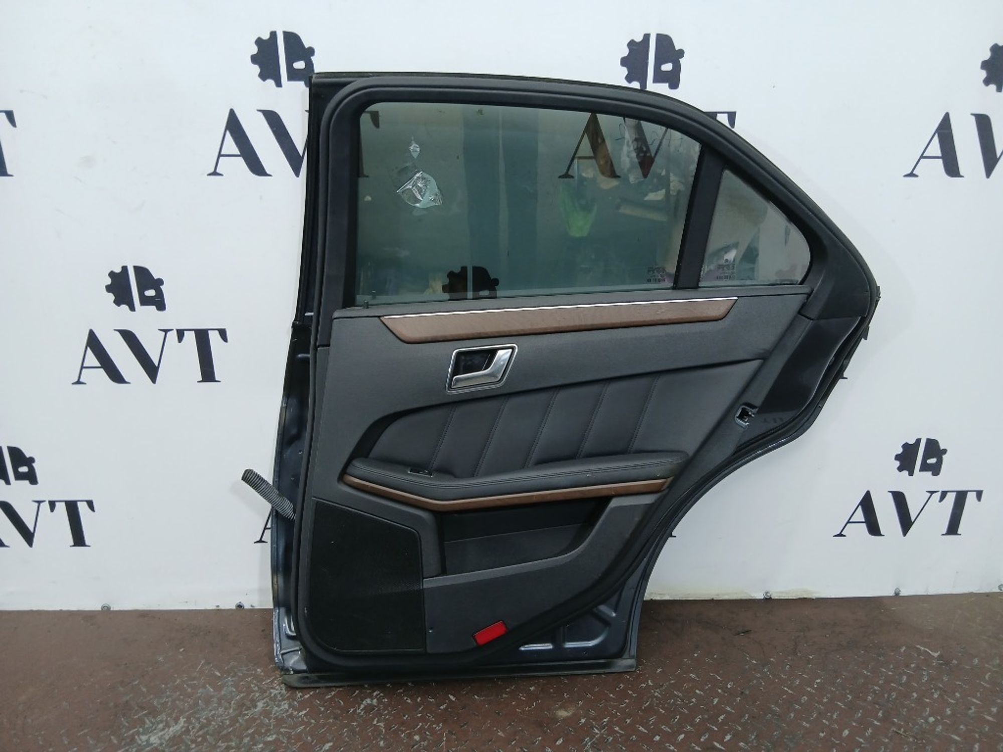 Дверь боковая задняя правая Mercedes-Benz E-Class, 11000 рублей, Ростов-на-Дону