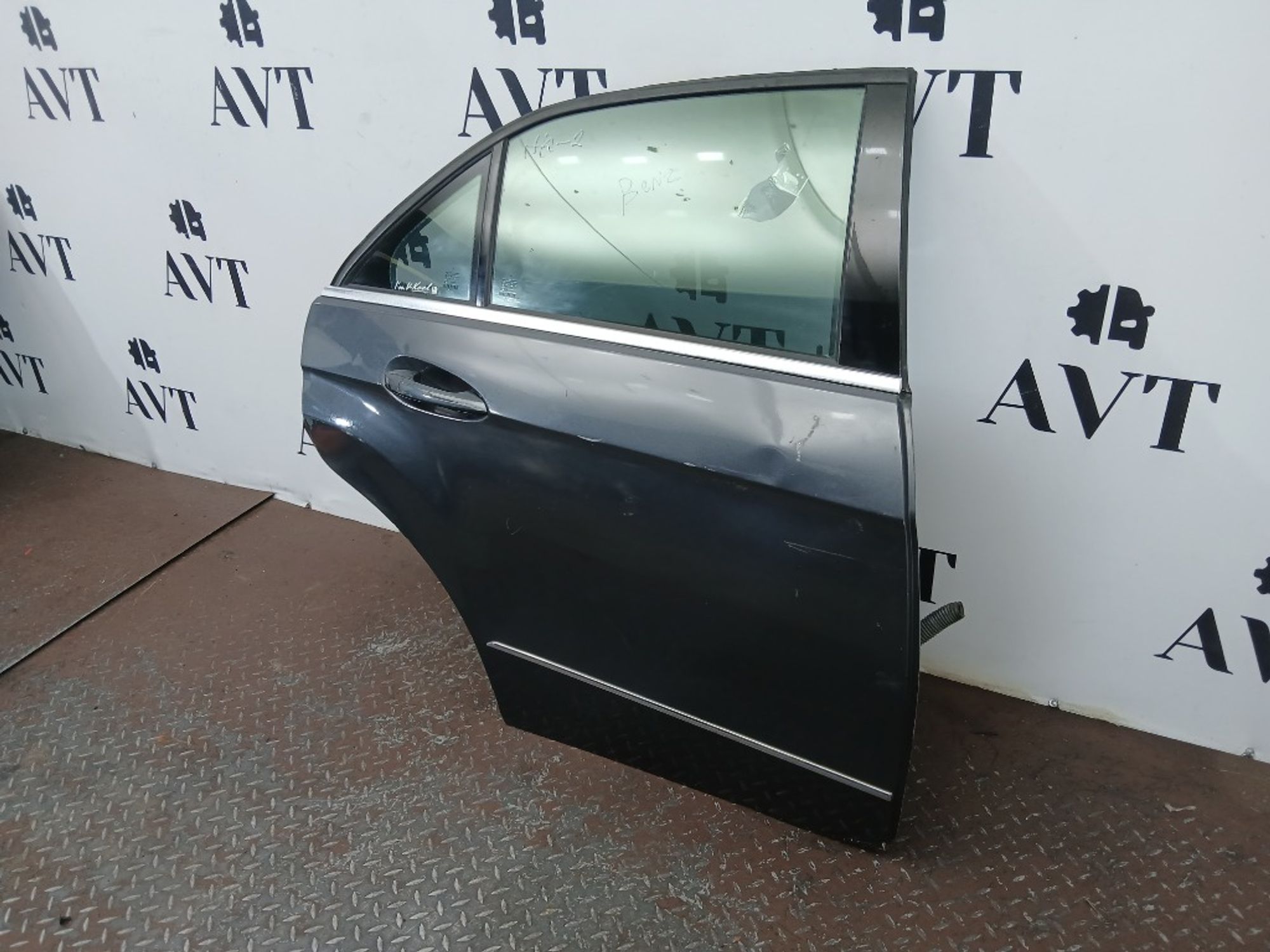 Дверь боковая задняя правая Mercedes-Benz E-Class, 11000 рублей, Ростов-на-Дону