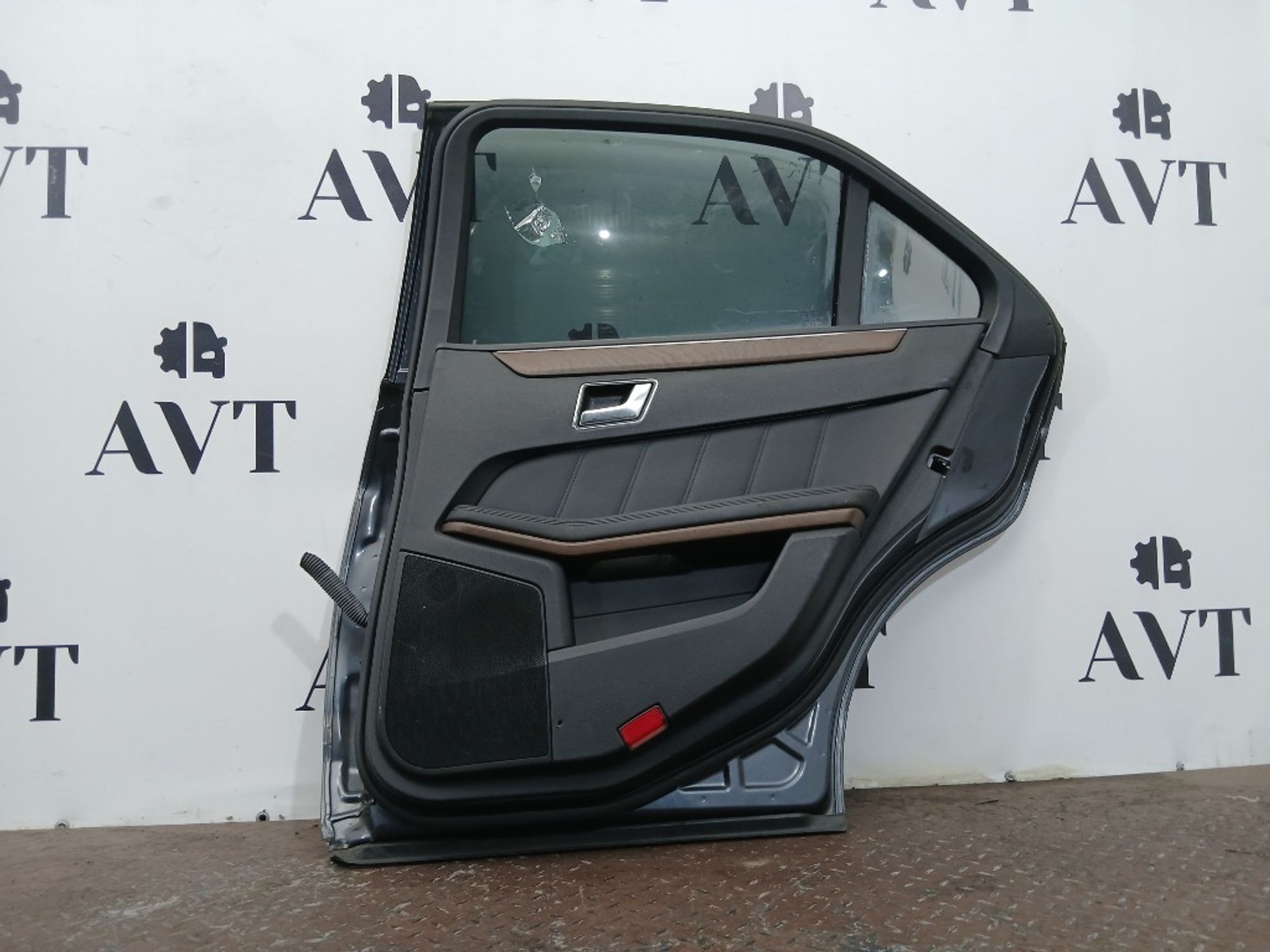 Дверь боковая задняя правая Mercedes-Benz E-Class, 11000 рублей, Ростов-на-Дону