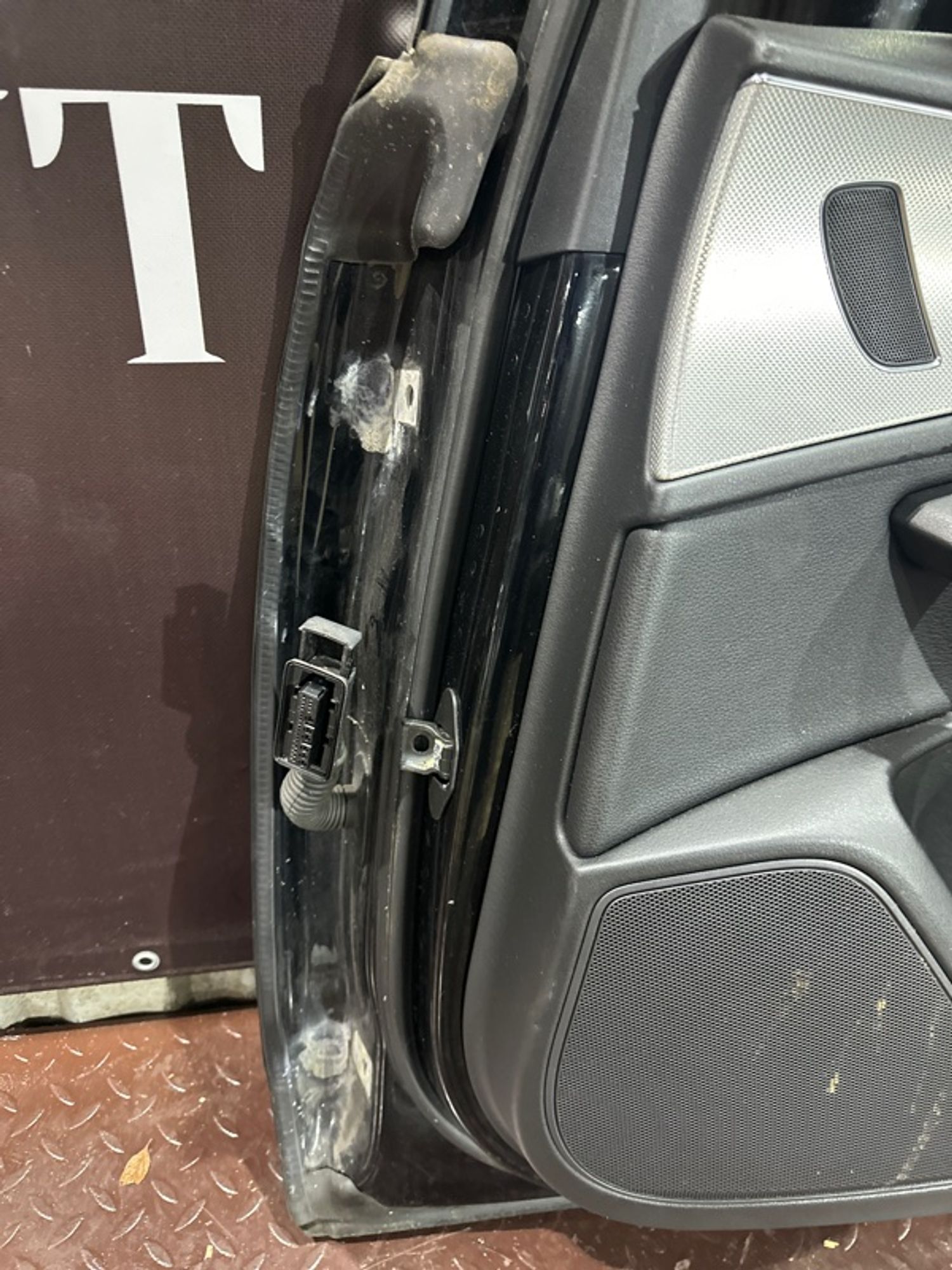 Дверь боковая задняя правая Audi A6 C7, 20000 рублей, Ростов-на-Дону