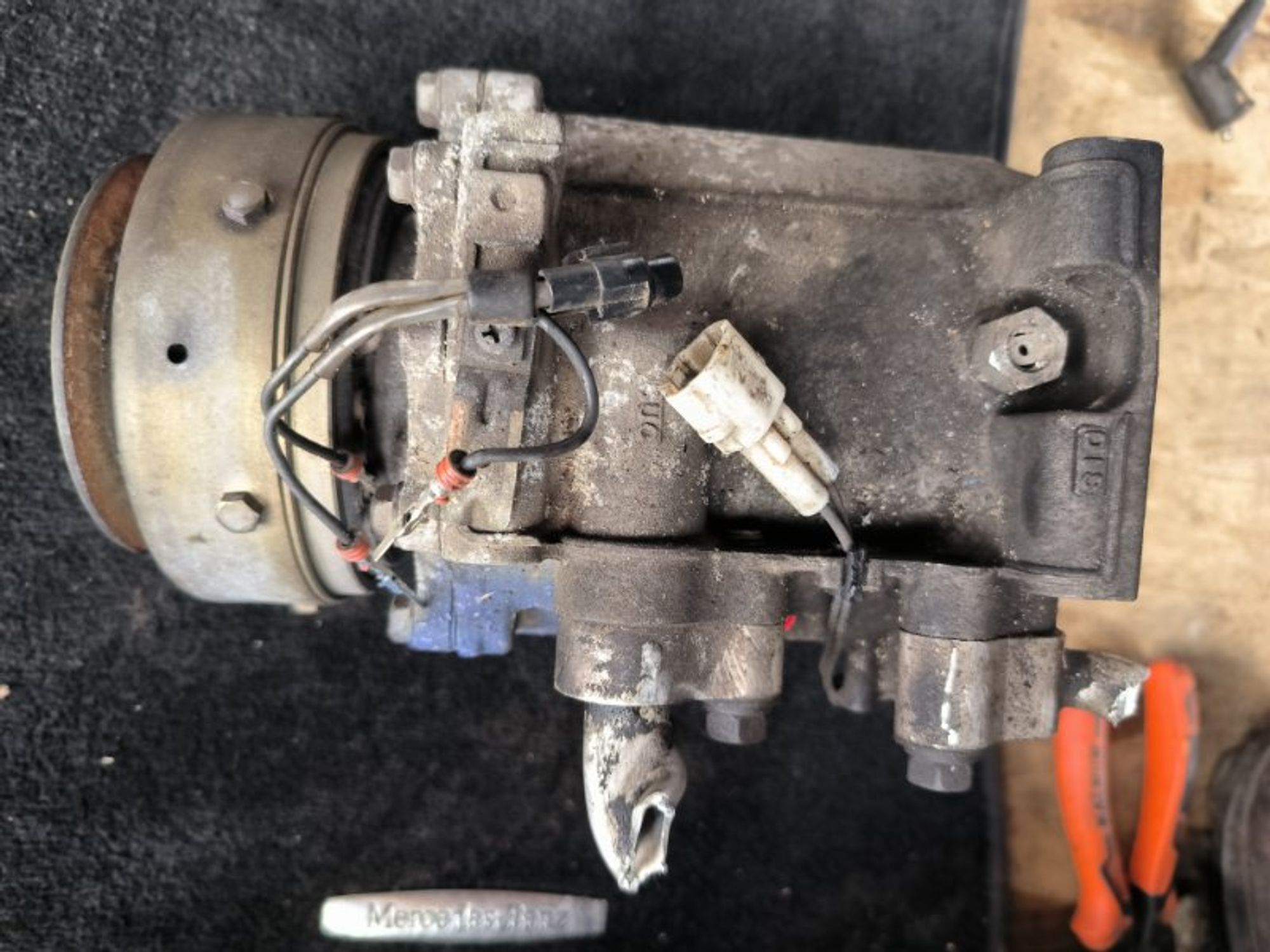 Компрессор кондиционера Mitsubishi Pajero 6G72, 9000 рублей, Ростов-на-Дону