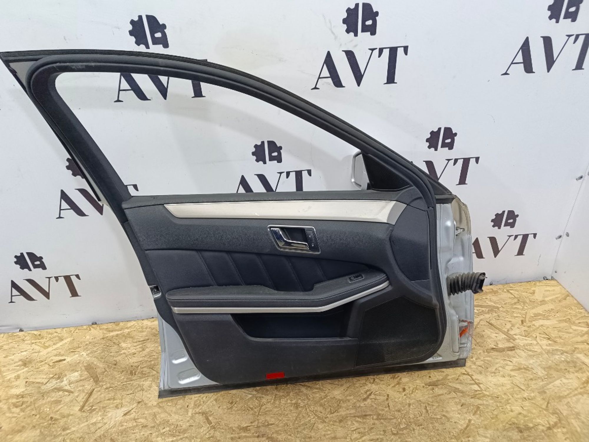 Дверь боковая передняя левая Mercedes-Benz E350, 17000 рублей, Ростов-на-Дону