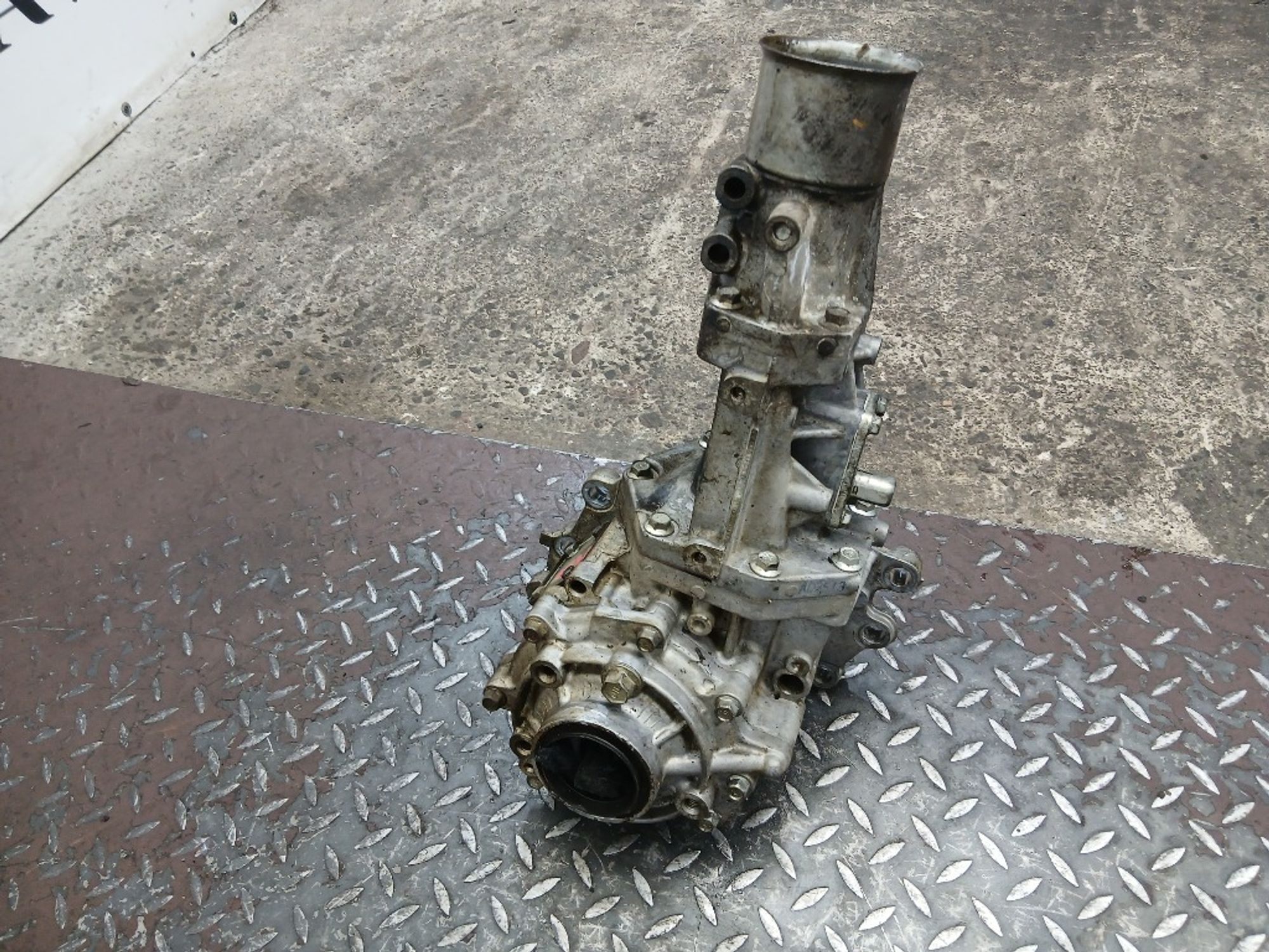 Раздаточная коробка Mitsubishi Outlander XL 6B31, 7000 рублей, Ростов-на-Дону