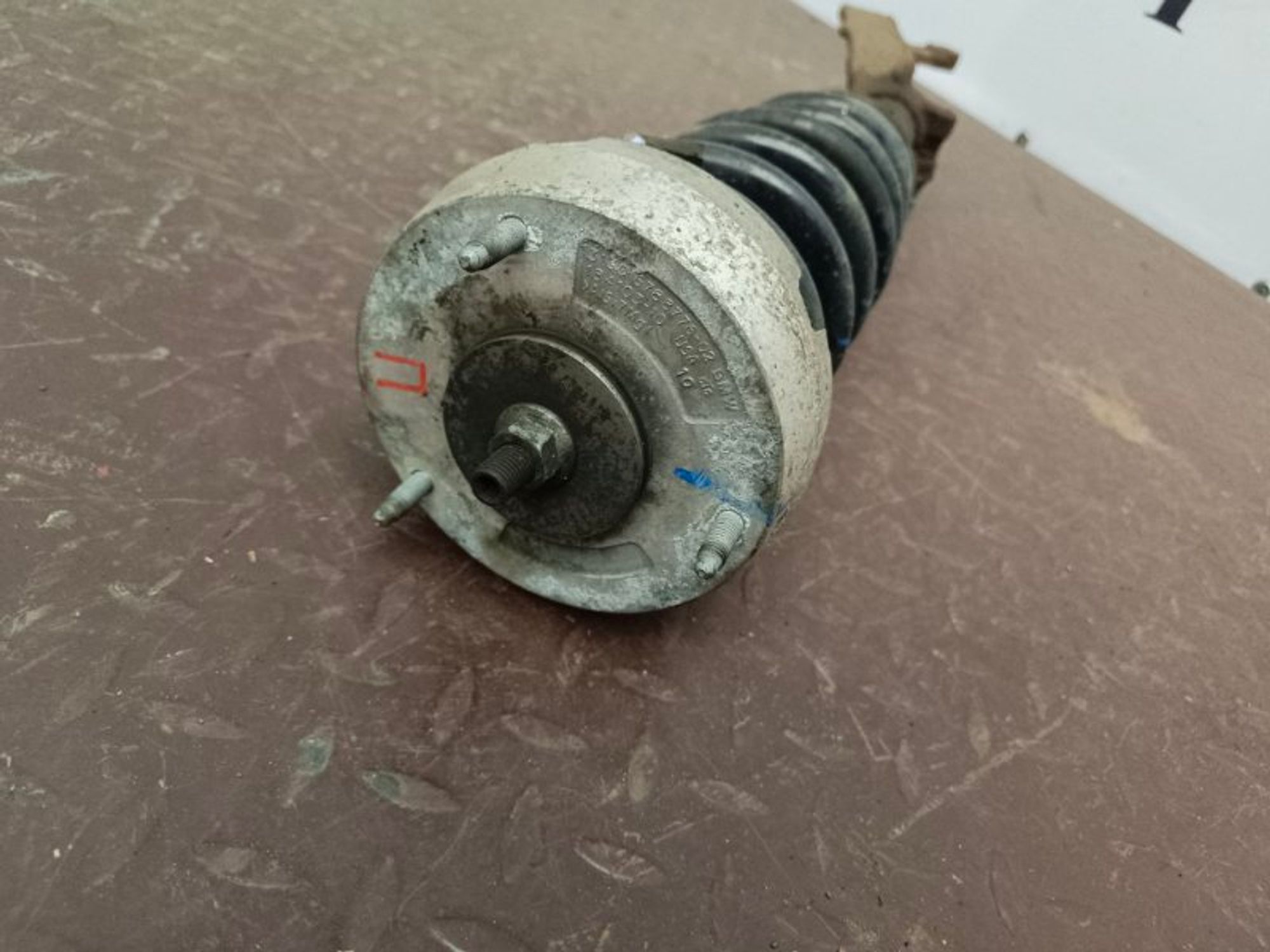 Стойка подвески передняя правая BMW X5 E70 N57D30B, 7000 рублей, Ростов-на-Дону