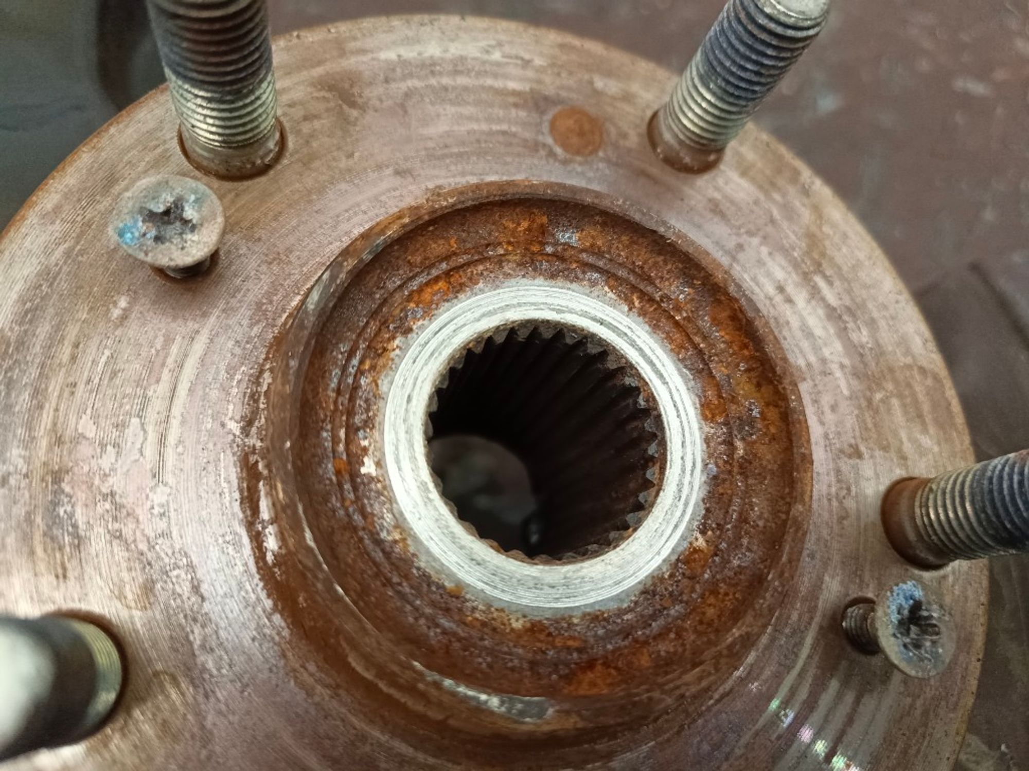 Кулак поворотный передний правый Honda Odyssey, 4500 рублей, Ростов-на-Дону