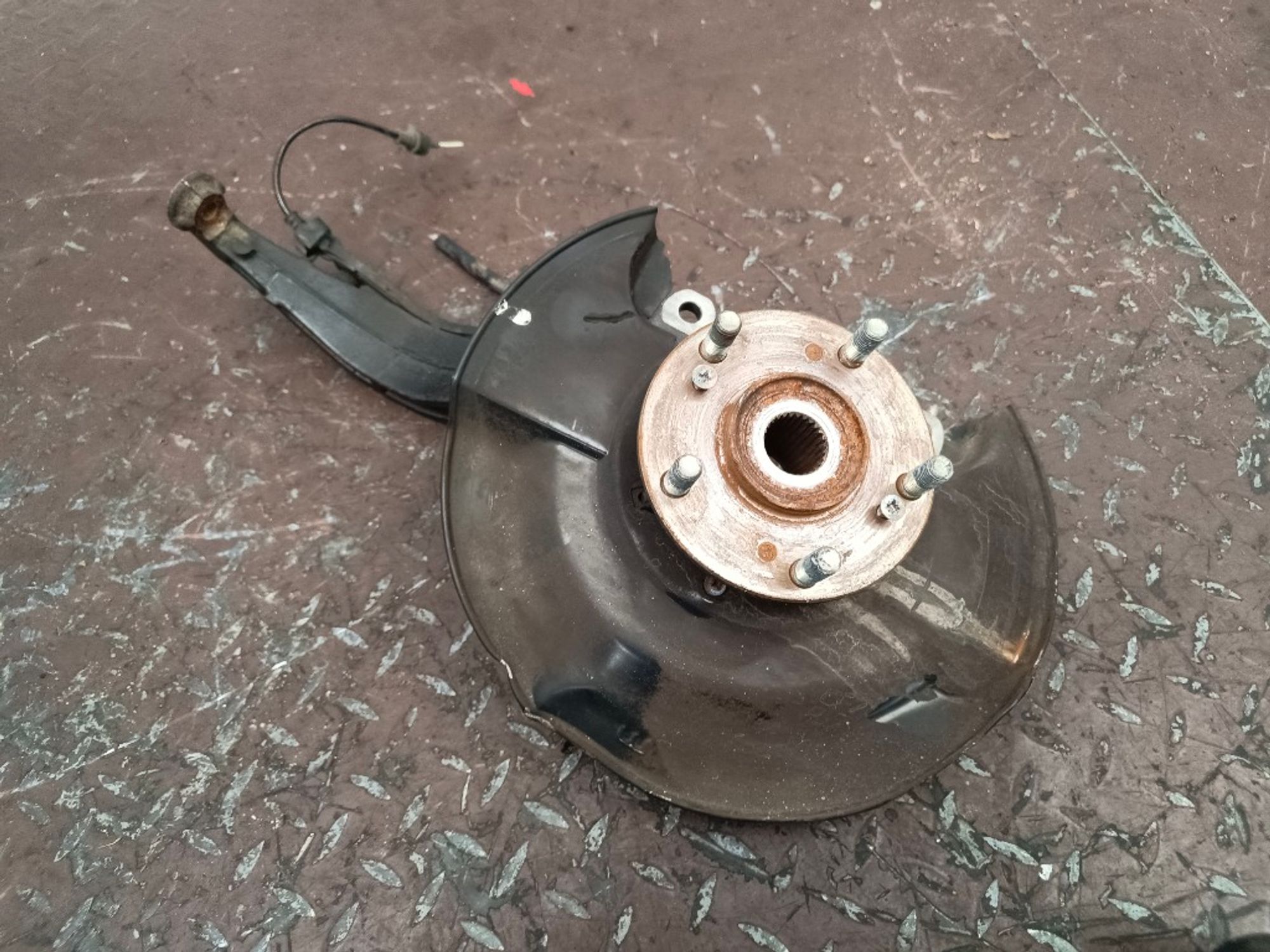 Кулак поворотный передний правый Honda Odyssey, 4500 рублей, Ростов-на-Дону