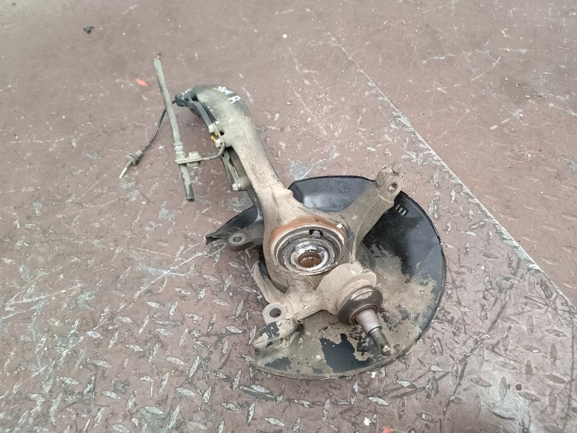 Кулак поворотный передний правый Honda Odyssey, 4500 рублей, Ростов-на-Дону