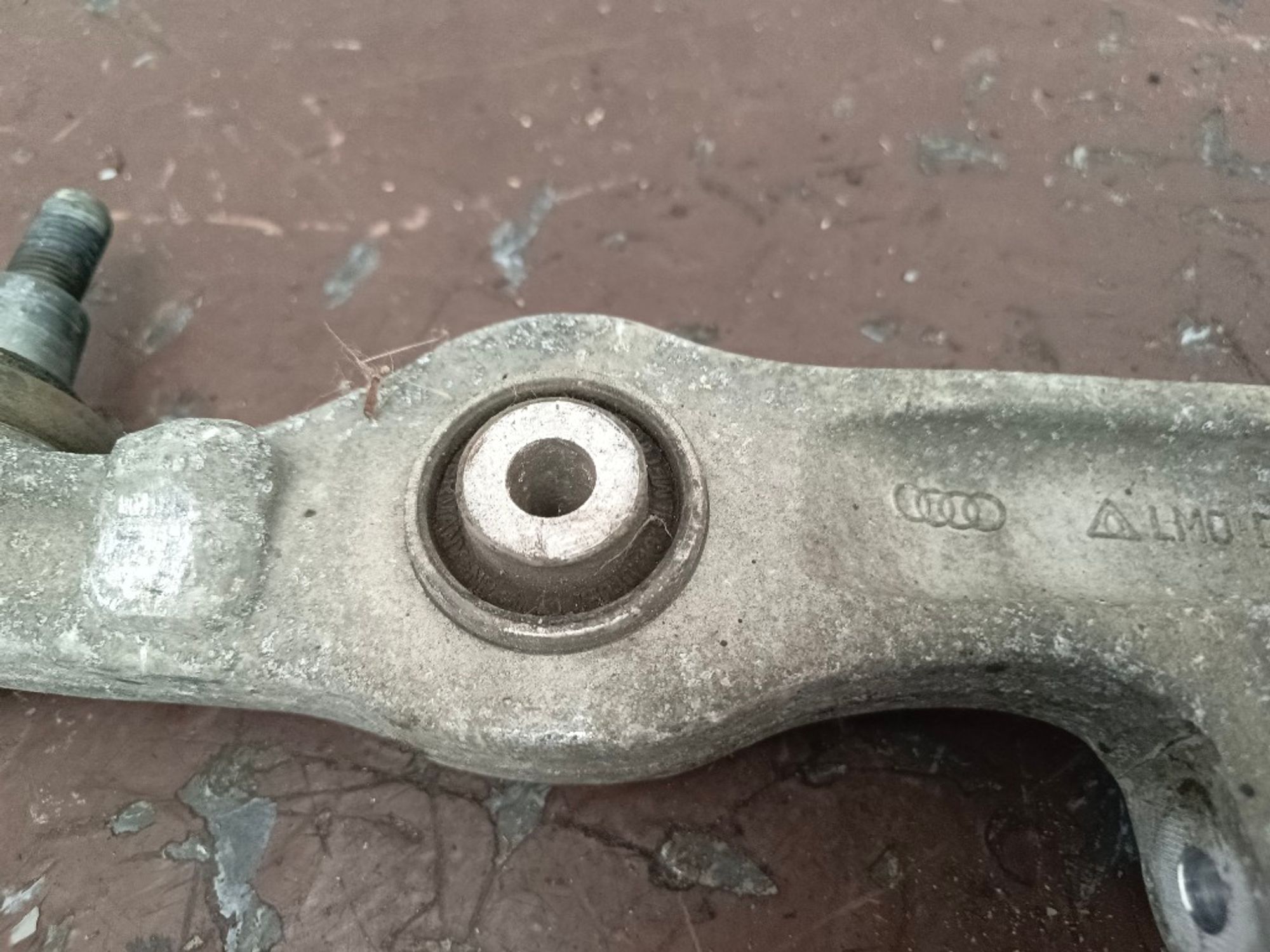 Рычаг подвески нижний передний Audi A6 C6 BDX, 2000 рублей, Ростов-на-Дону