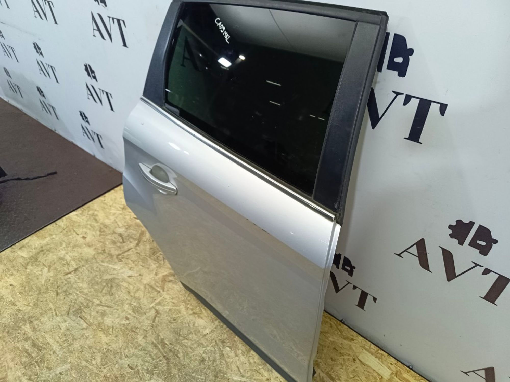 Дверь боковая задняя правая Ford Kuga, 12000 рублей, Ростов-на-Дону