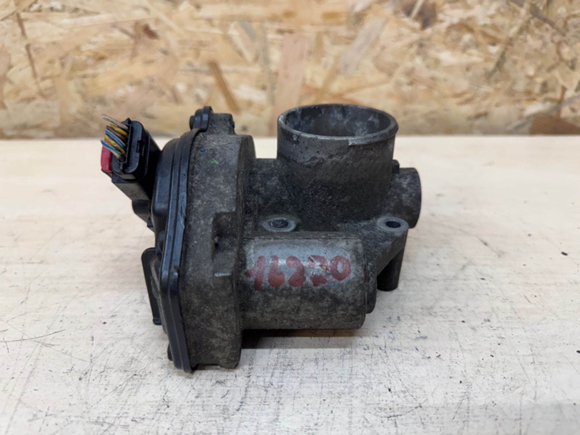 Дроссельная заслонка Ford Focus ASDA, 1500 рублей, Ростов-на-Дону