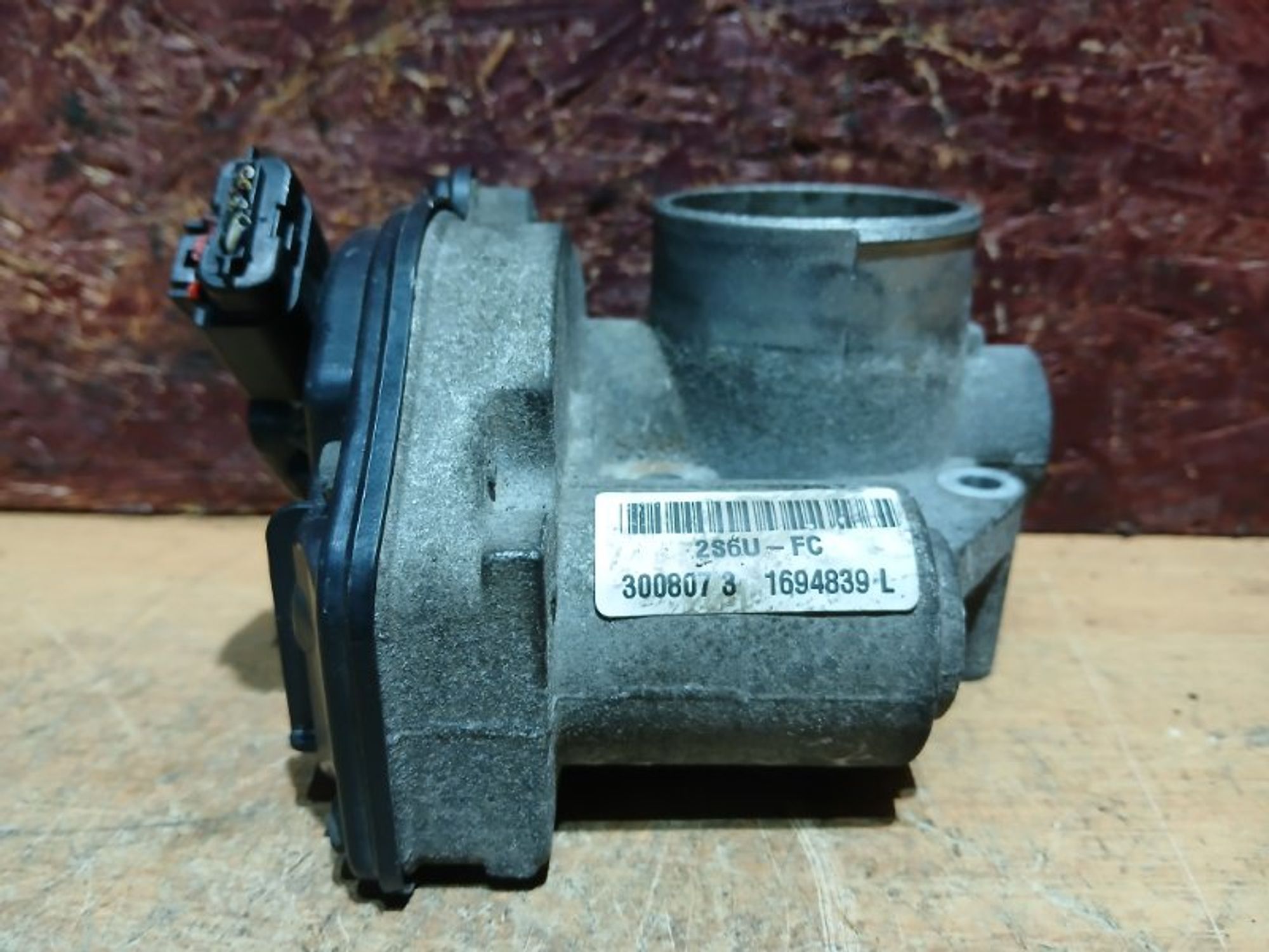 Дроссельная заслонка Ford Focus HXDB, 1500 рублей, Ростов-на-Дону