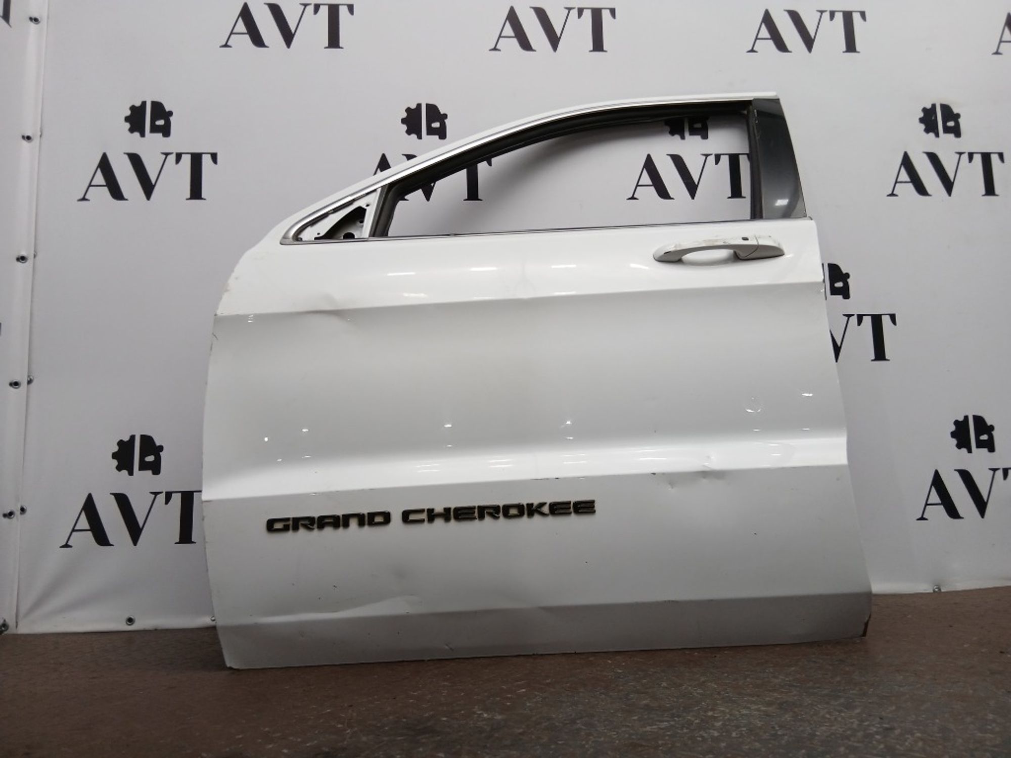 Дверь боковая передняя левая Jeep Grand Cherokee, 40000 рублей, Ростов-на-Дону