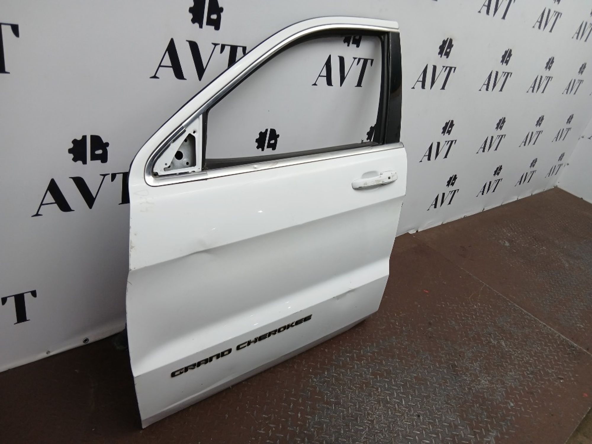 Дверь боковая передняя левая Jeep Grand Cherokee, 40000 рублей, Ростов-на-Дону
