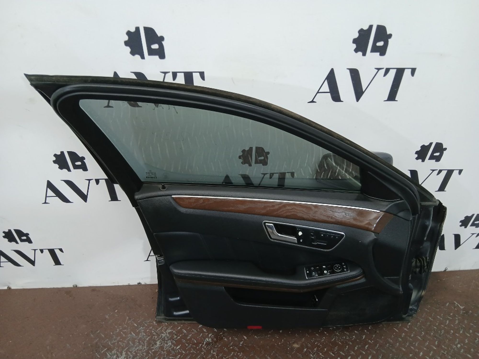 Дверь боковая передняя левая Mercedes-Benz E-Class, 15000 рублей, Ростов-на-Дону