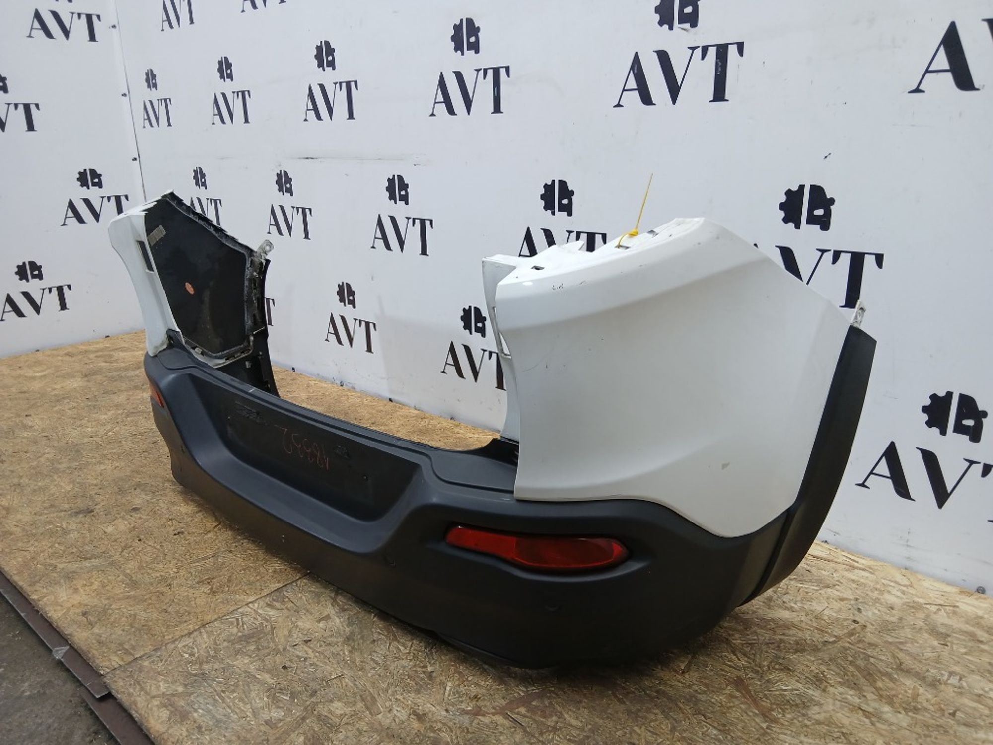 Бампер задний Jeep Cherokee KL, 40000 рублей, Ростов-на-Дону