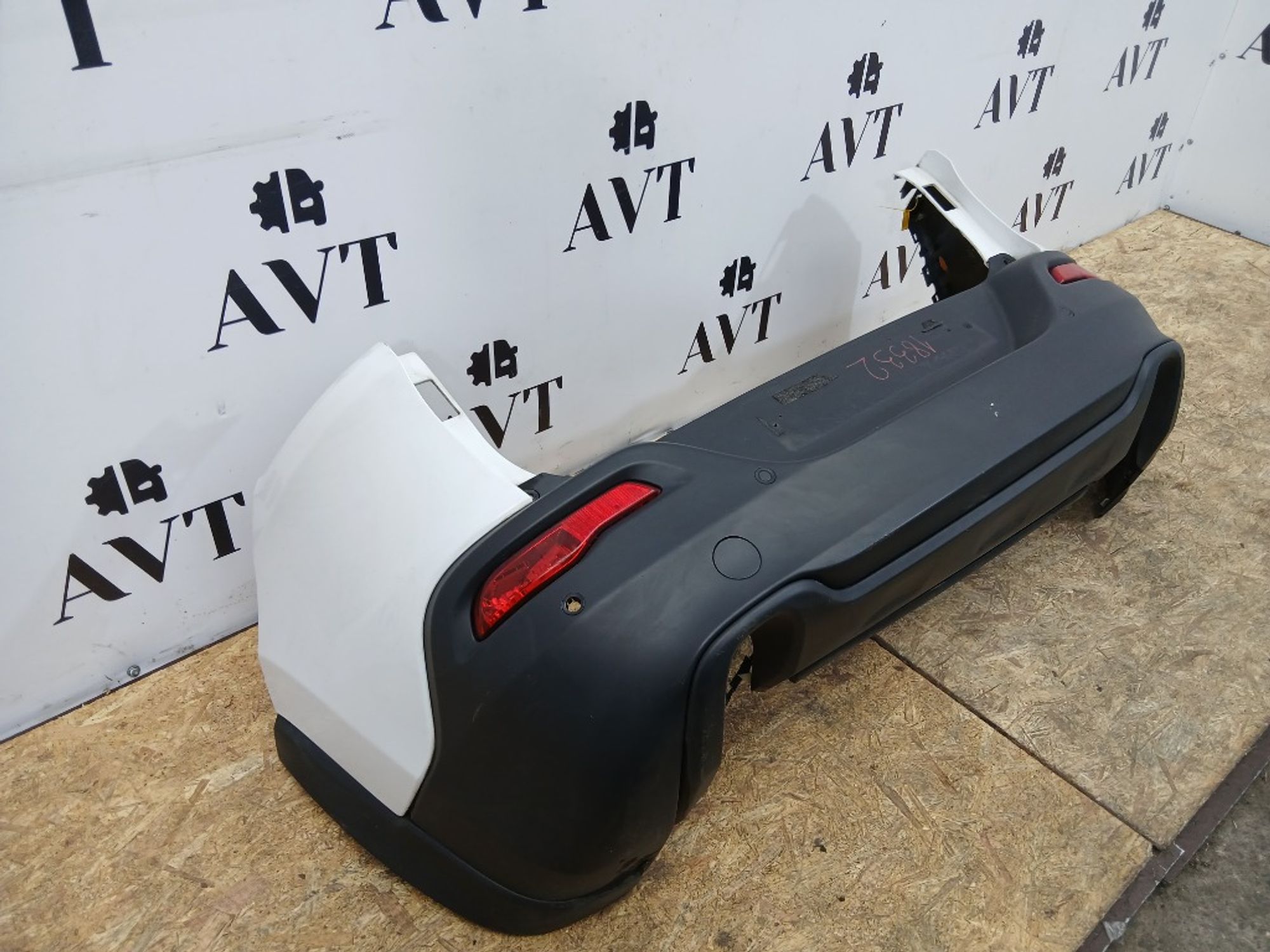 Бампер задний Jeep Cherokee KL, 40000 рублей, Ростов-на-Дону