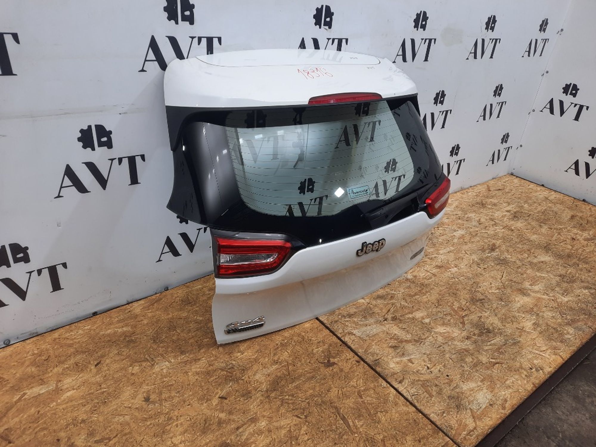 Крышка багажника Jeep Cherokee KL, 75000 рублей, Ростов-на-Дону