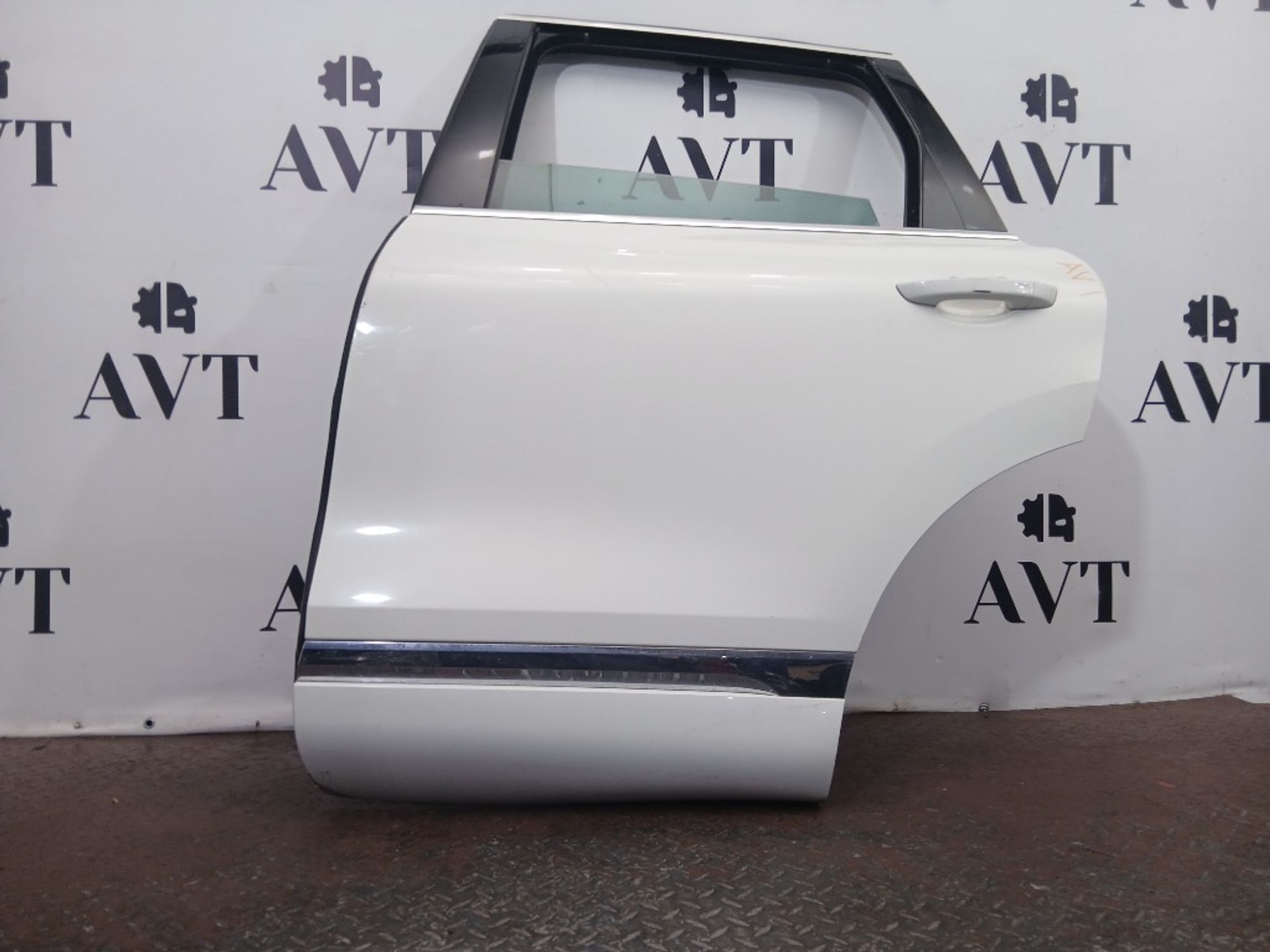 Дверь боковая задняя левая Volkswagen Touareg NF, 40000 рублей, Ростов-на-Дону