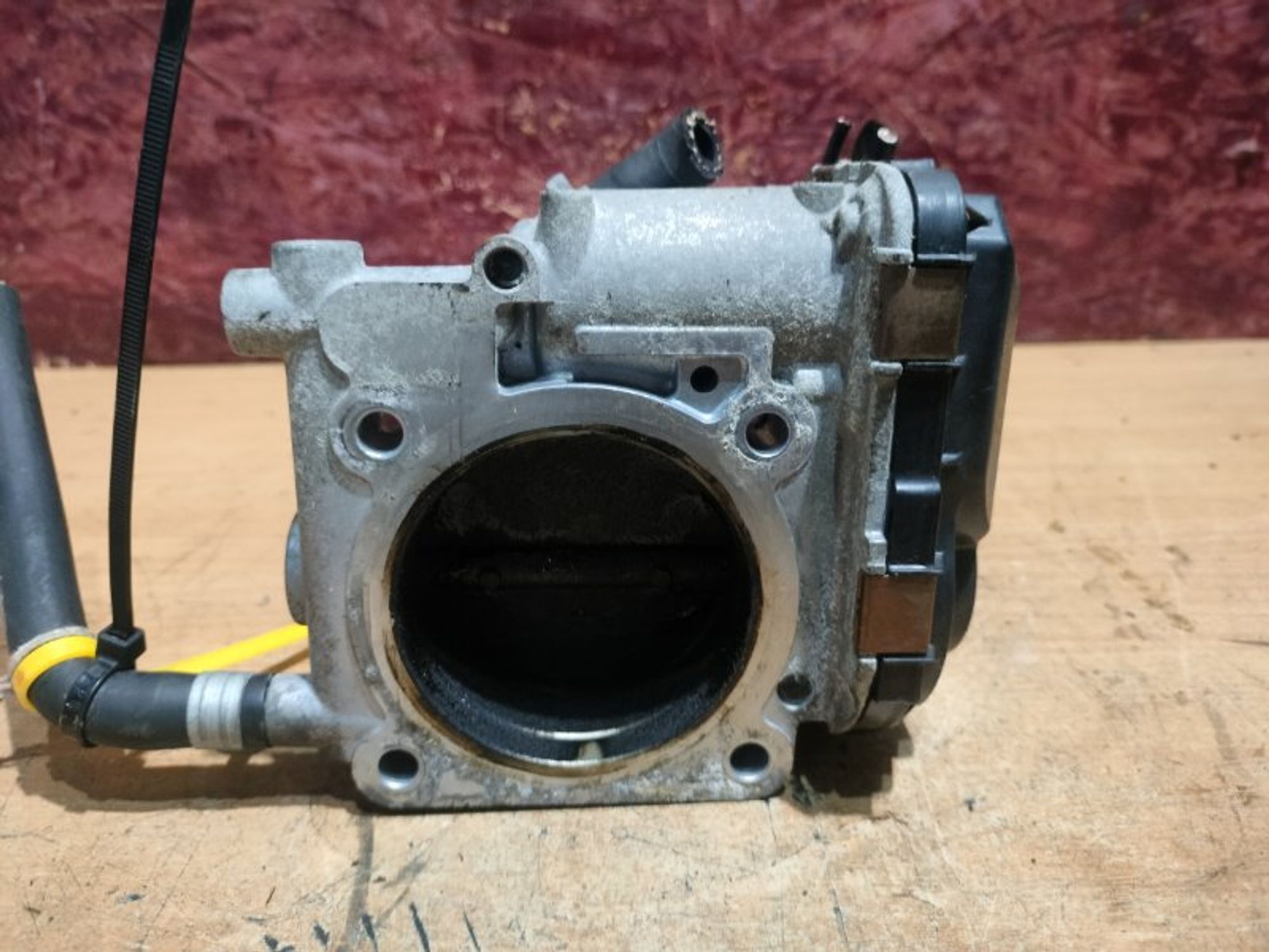 Дроссельная заслонка Subaru Legacy EZ30D, 3000 рублей, Ростов-на-Дону