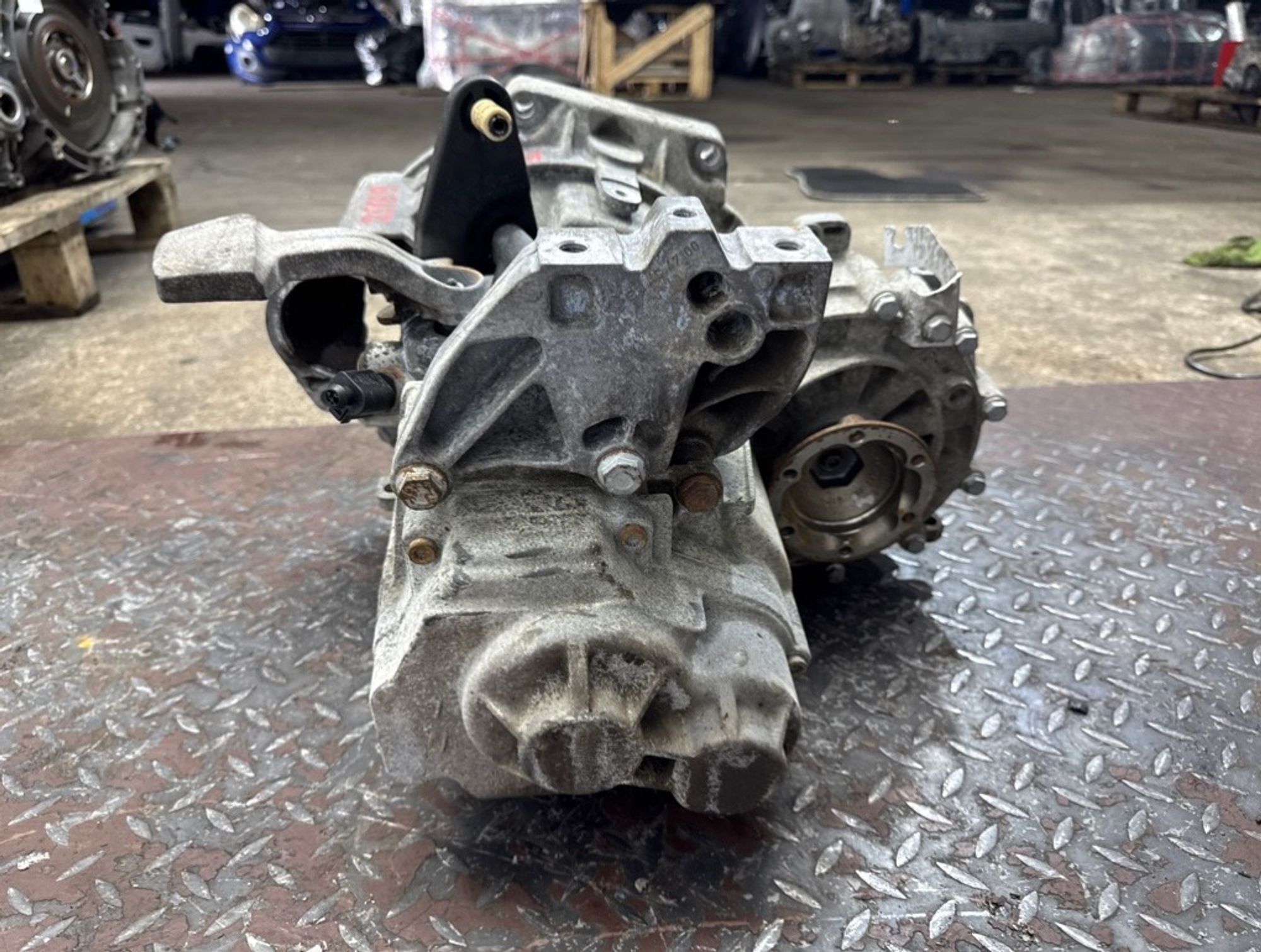 МКПП Volkswagen Passat BZB, 40000 рублей, Ростов-на-Дону