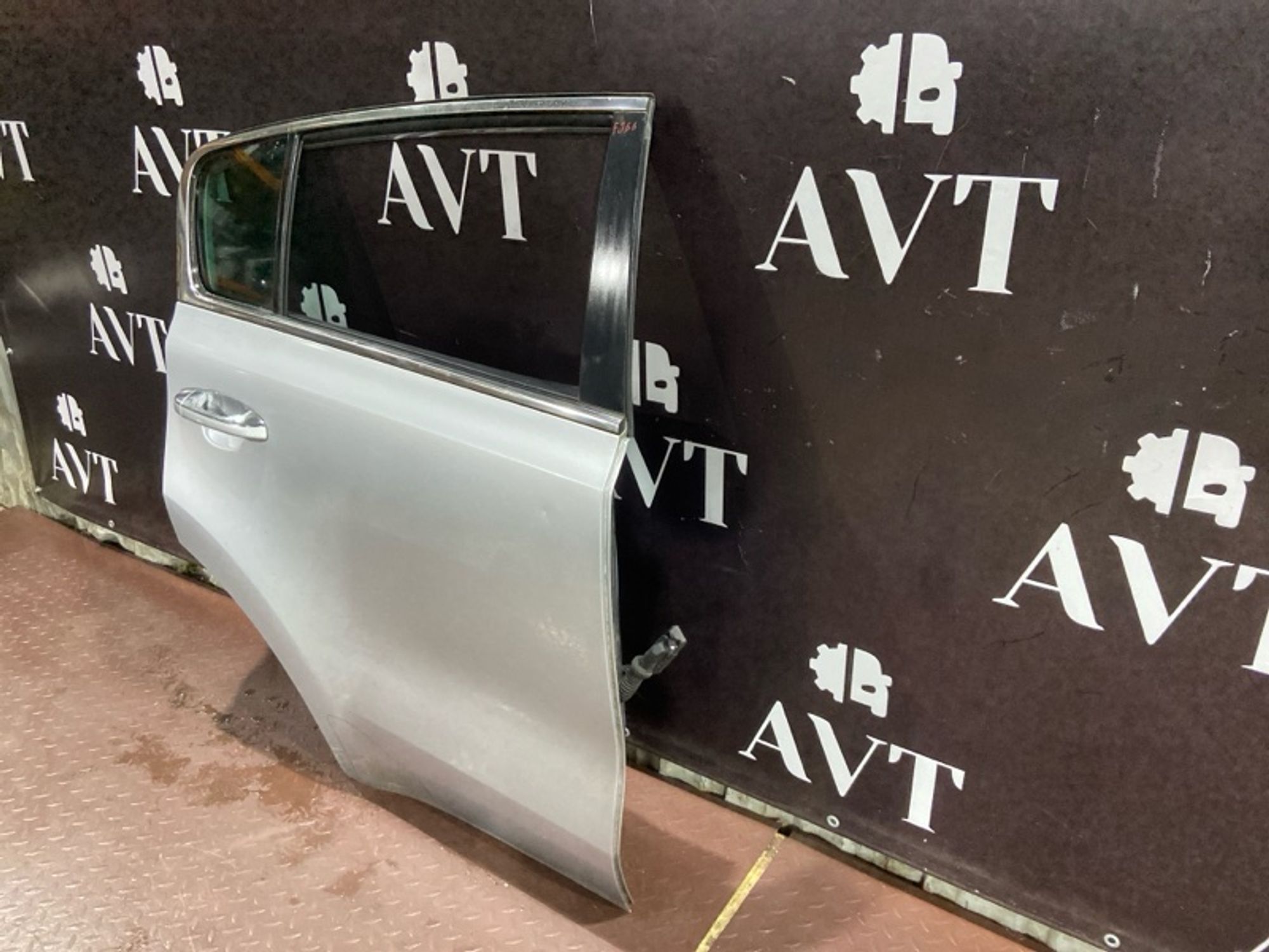 Дверь боковая задняя правая KIA Sportage 4, 45000 рублей, Ростов-на-Дону