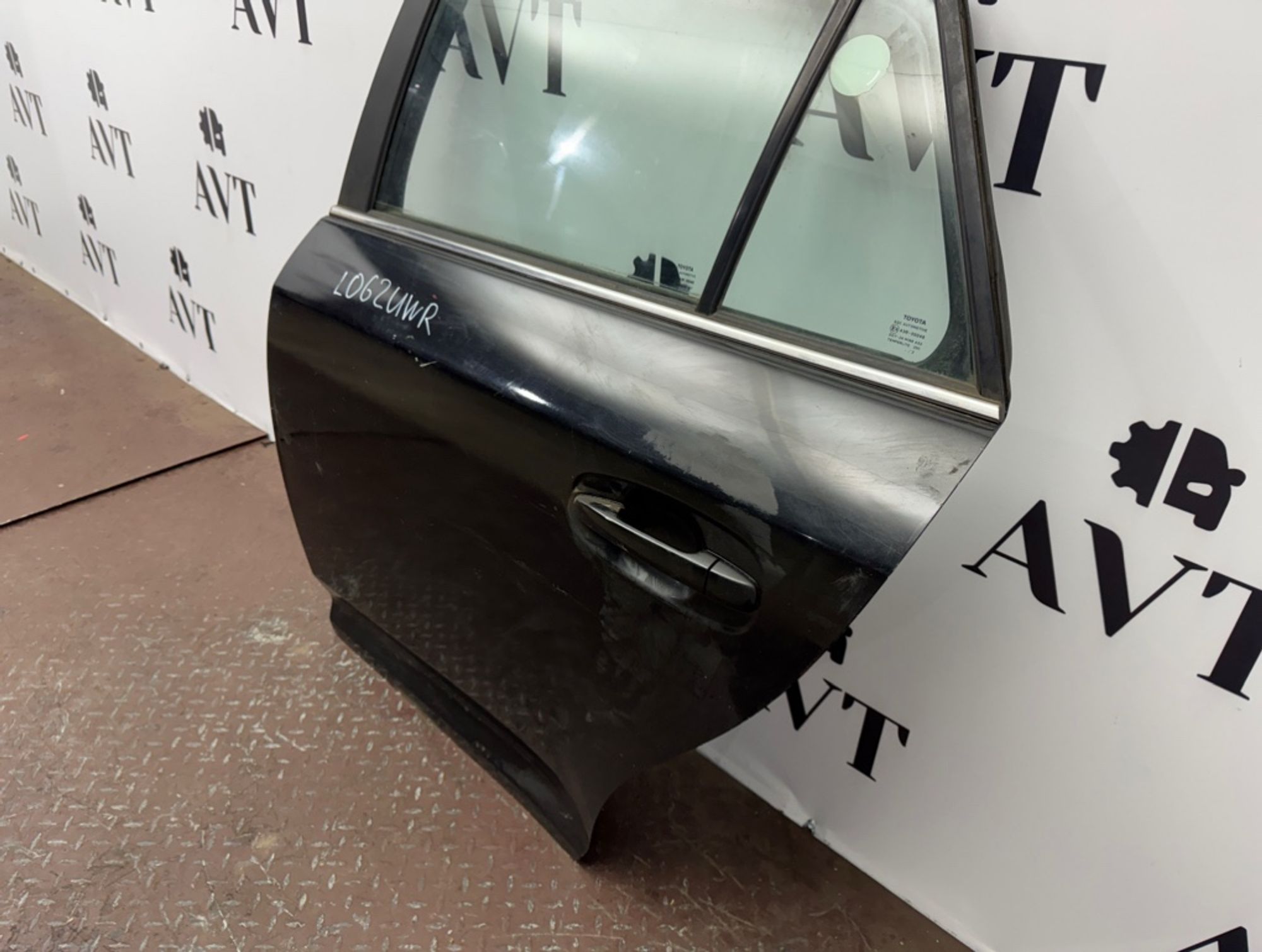Дверь боковая задняя левая Toyota Avensis T2 T270, 8000 рублей, Ростов-на-Дону