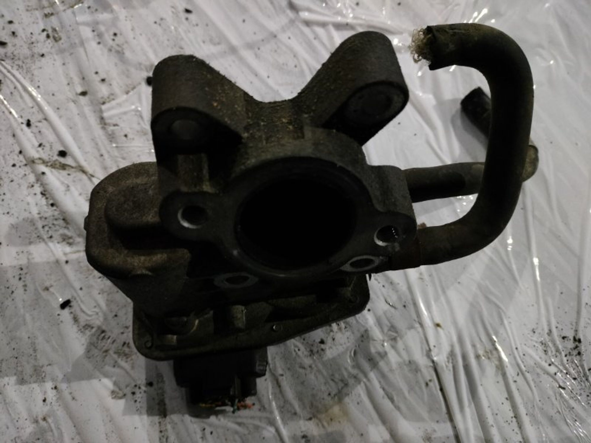 Дроссельная заслонка Nissan Navara YD25DDTI, 2000 рублей, Ростов-на-Дону