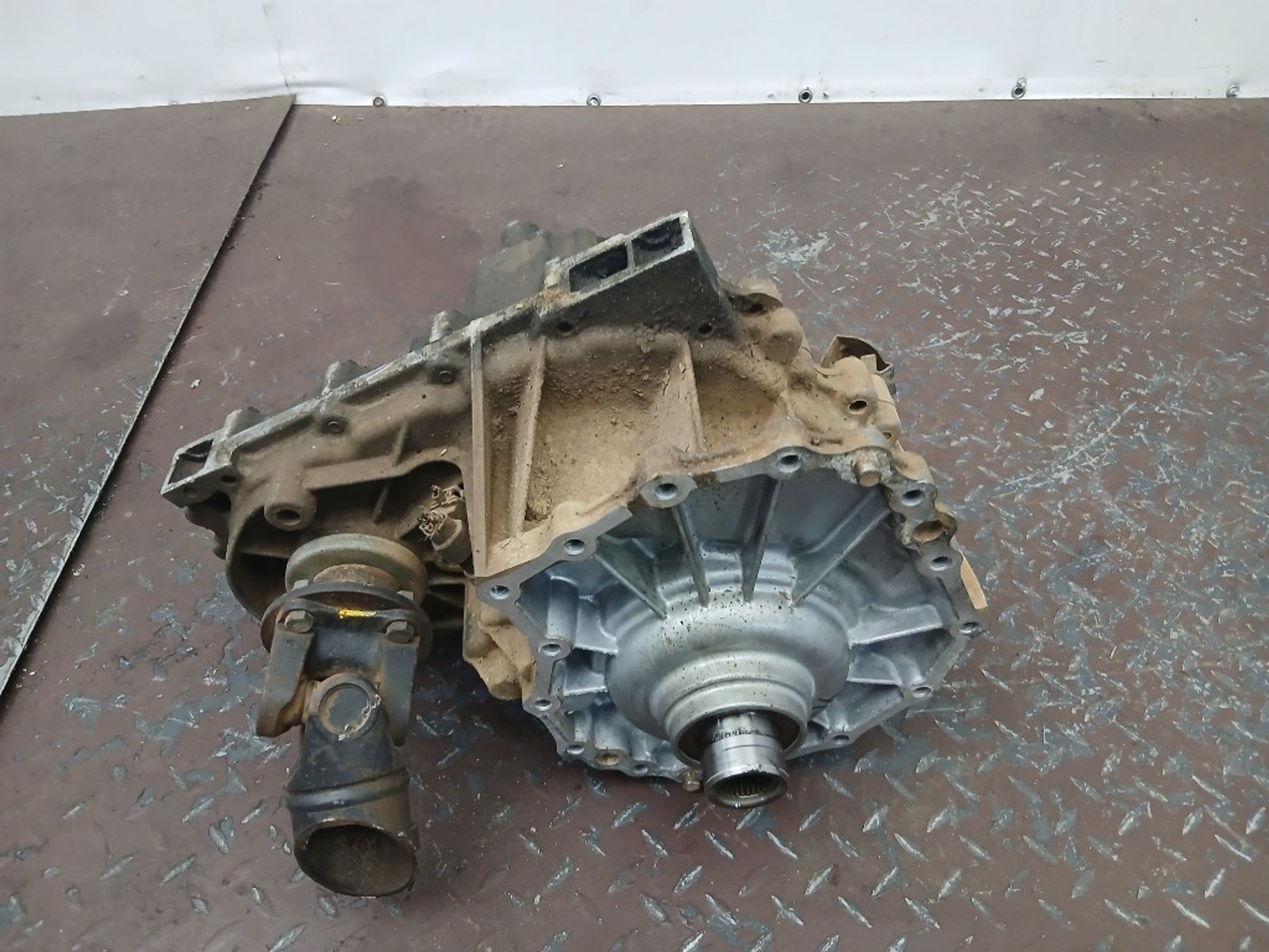 Раздаточная коробка Nissan Navara YD25DDTI, 20000 рублей, Ростов-на-Дону