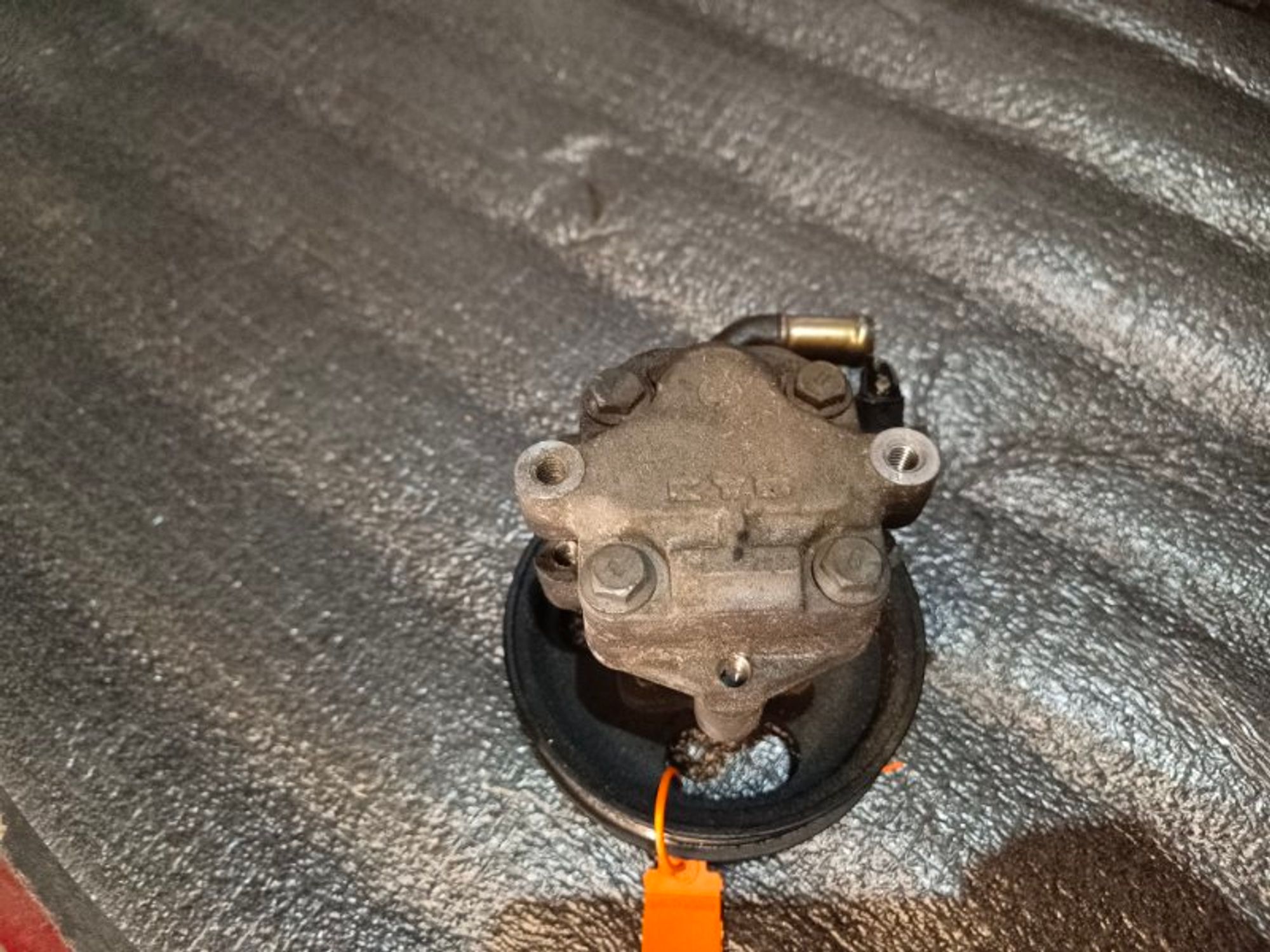 Насос гидроусилителя руля Volkswagen Touareg AZZ, 6000 рублей, Ростов-на-Дону