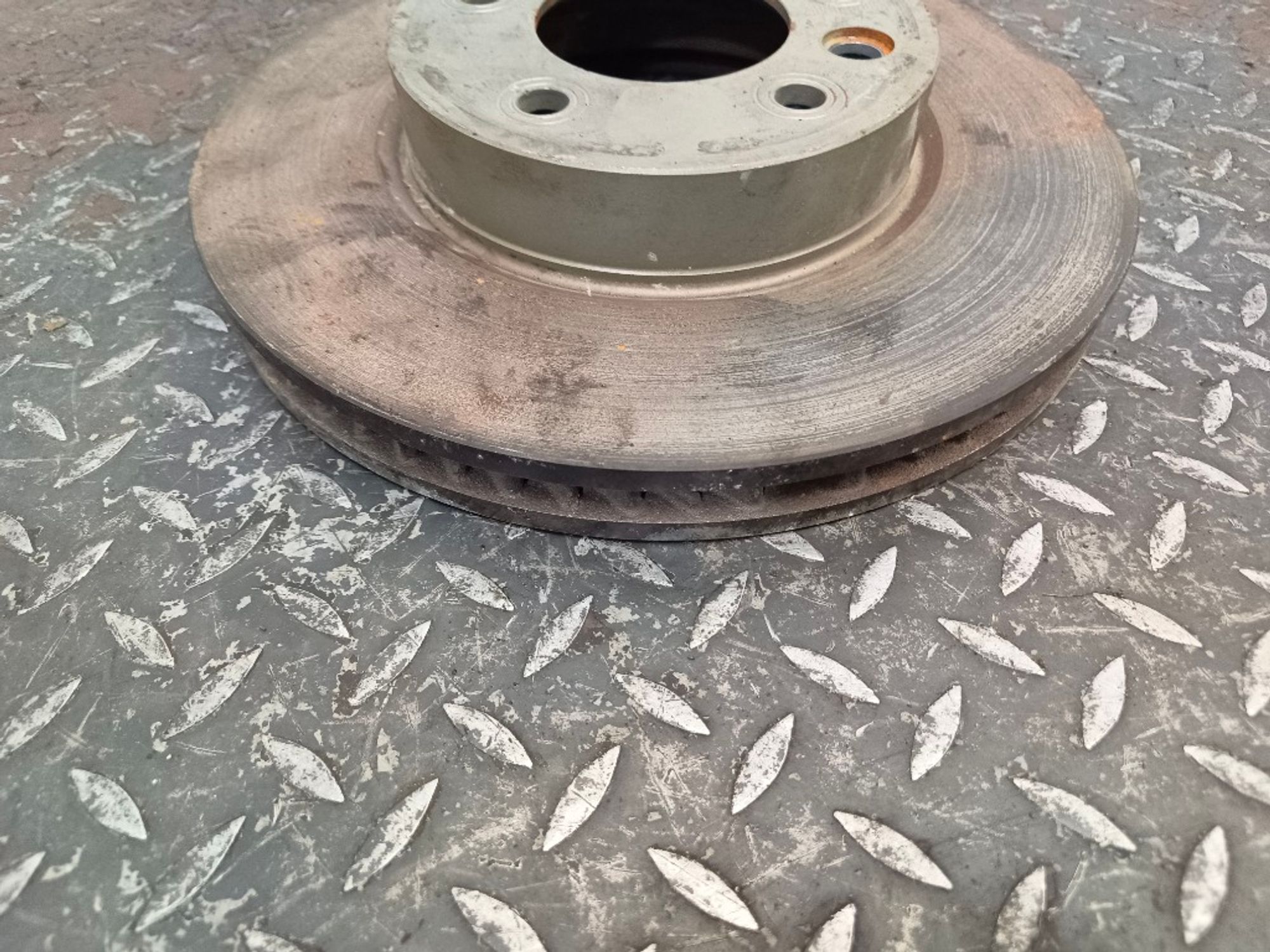 Диск тормозной передний Volkswagen Touareg FL CRCA, 7000 рублей, Ростов-на-Дону