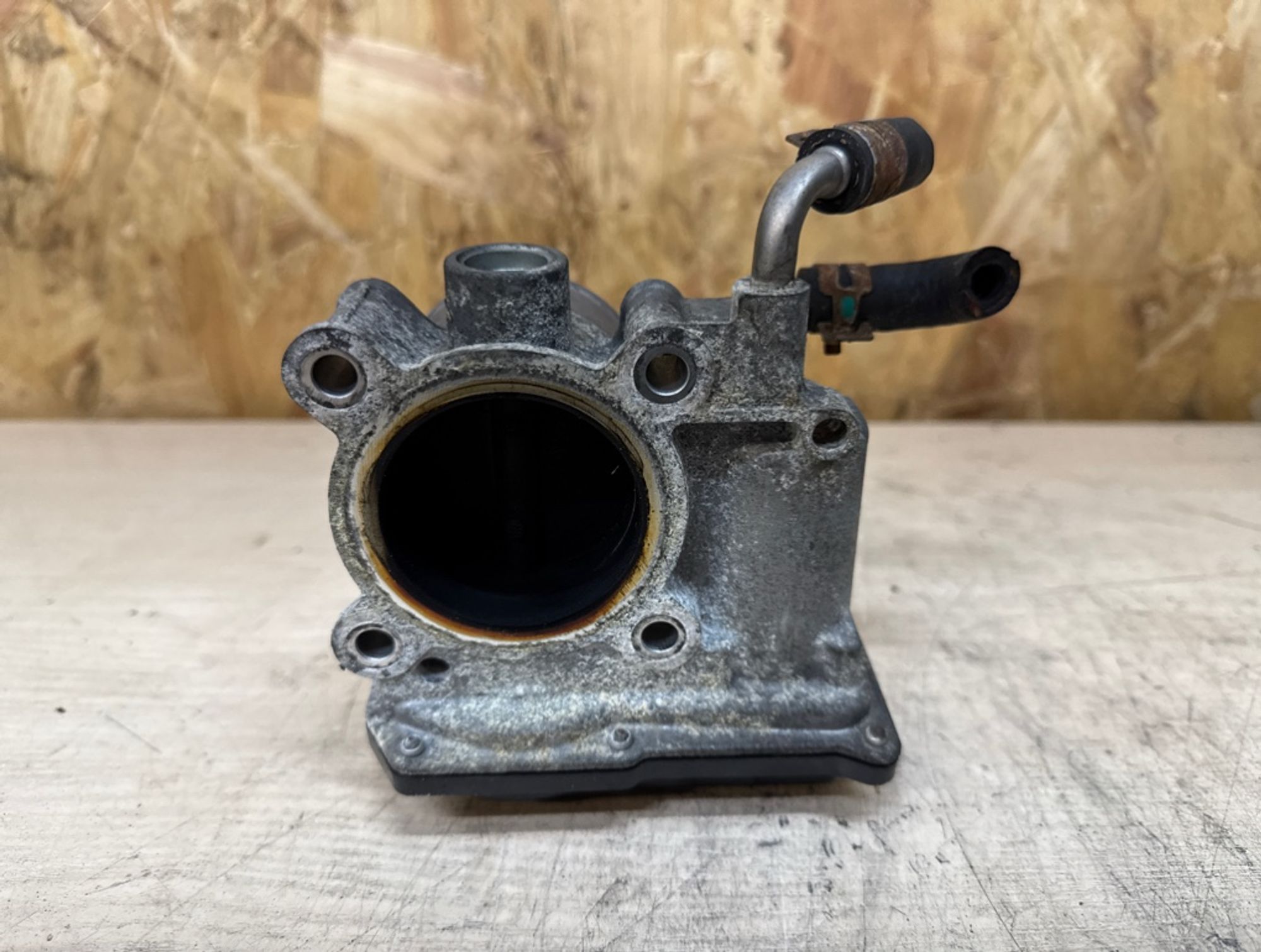 Дроссельная заслонка Toyota Auris 1NR-FE, 1500 рублей, Ростов-на-Дону