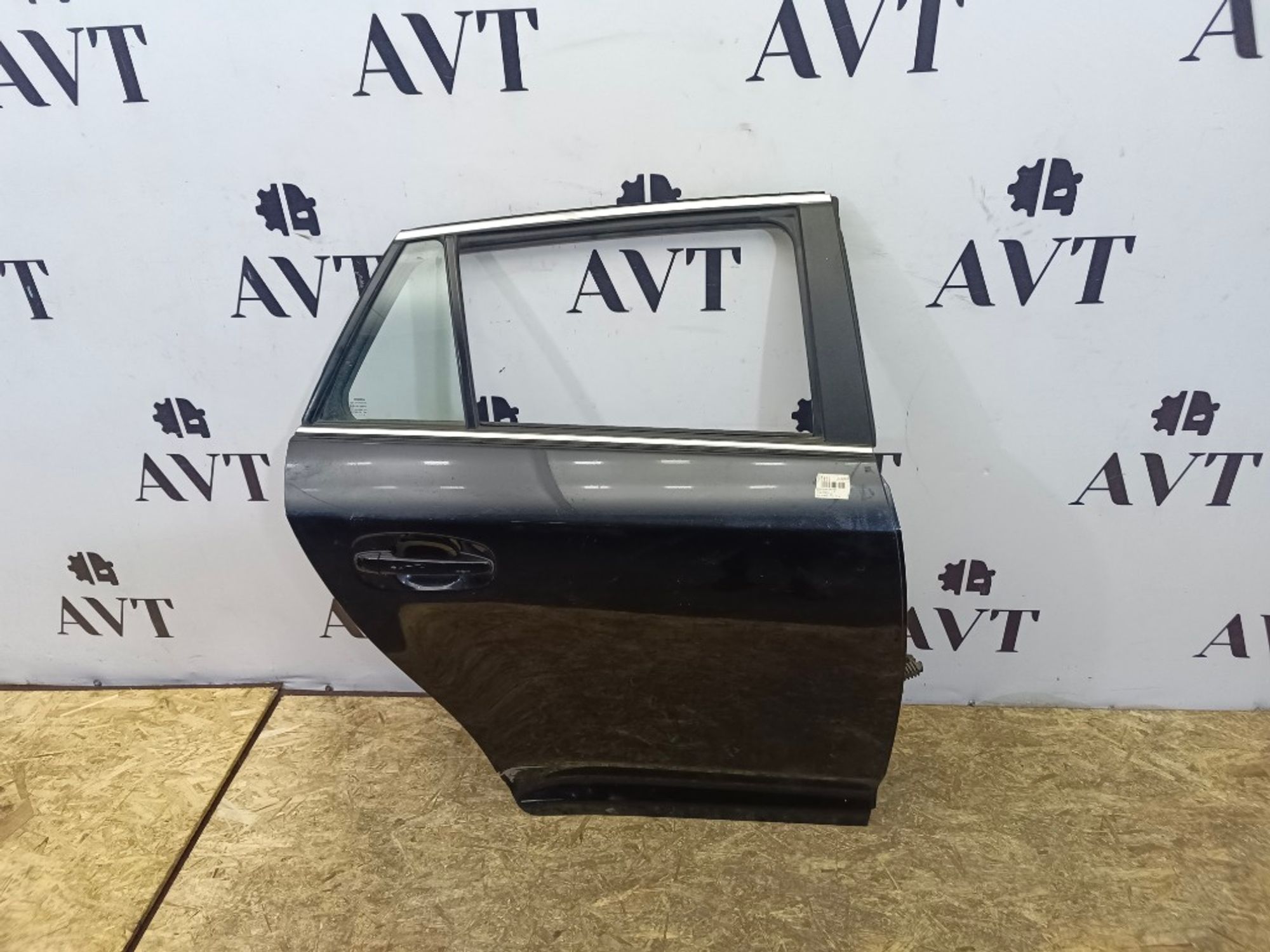 Дверь боковая задняя правая Toyota Avensis T2 T270, 9000 рублей, Ростов-на-Дону
