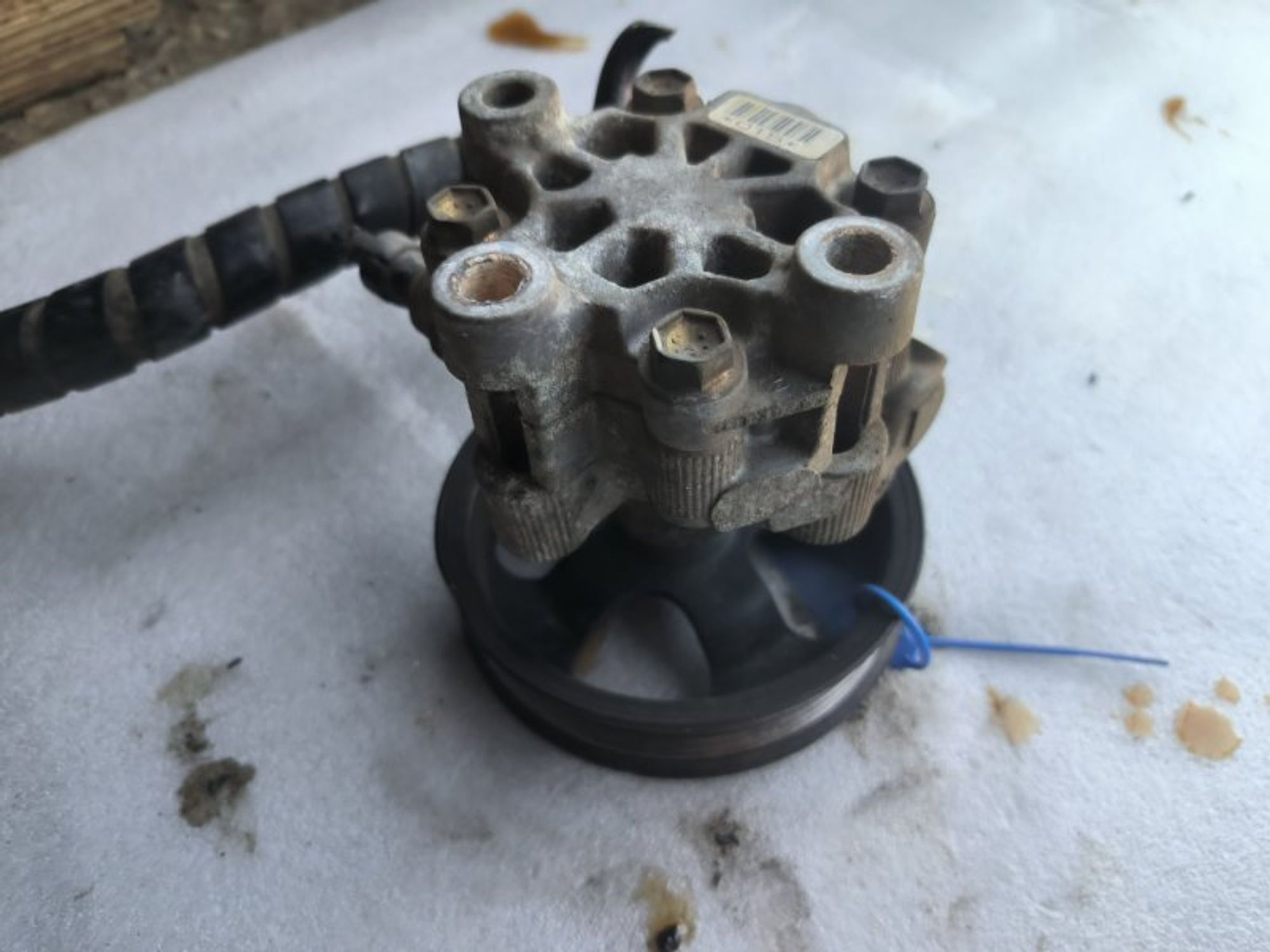 Насос гидроусилителя руля Toyota Rav4 1AZ-FE, 1500 рублей, Ростов-на-Дону