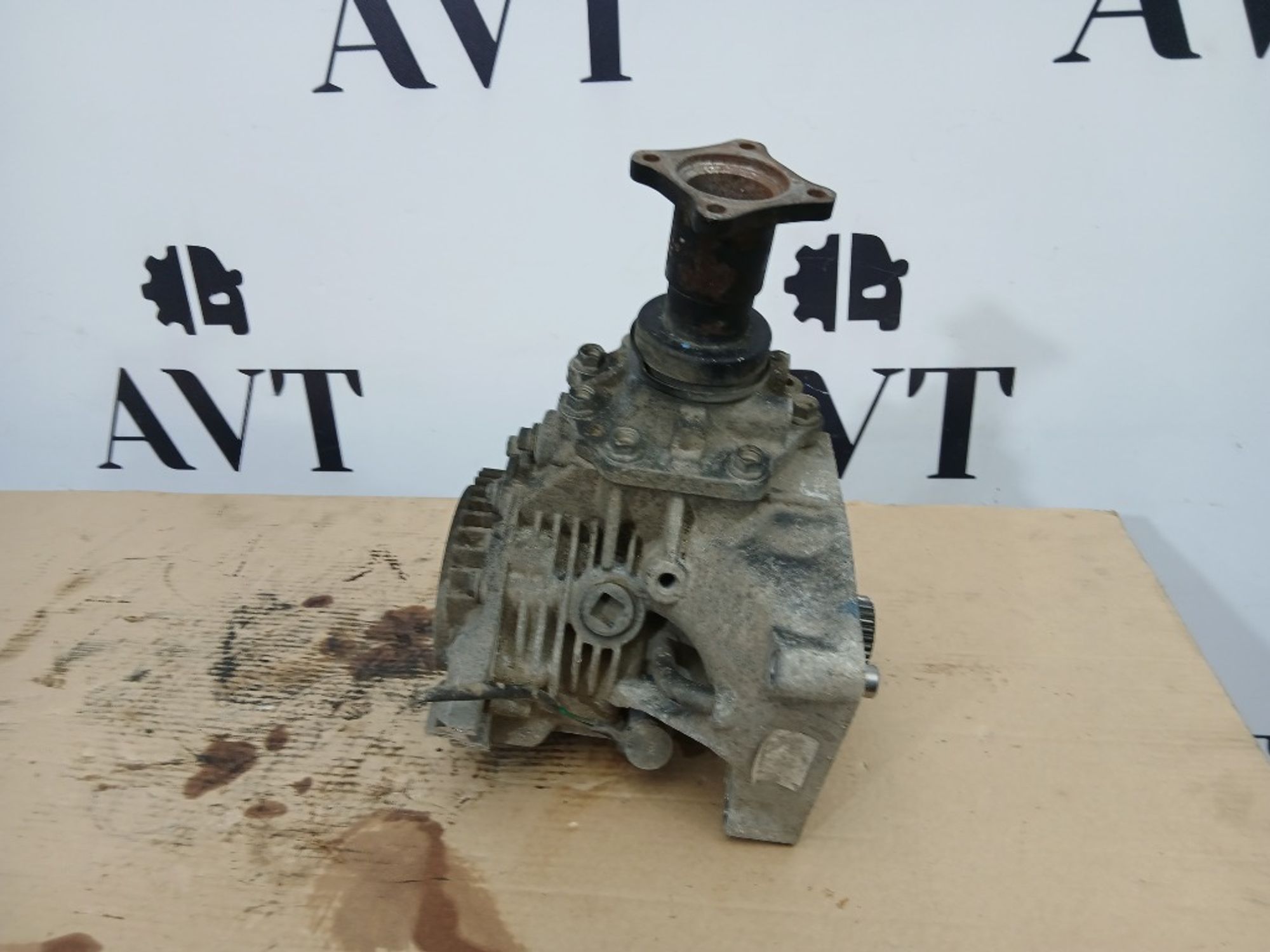 Раздаточная коробка Nissan almera N16 QG18DE, 16000 рублей, Ростов-на-Дону