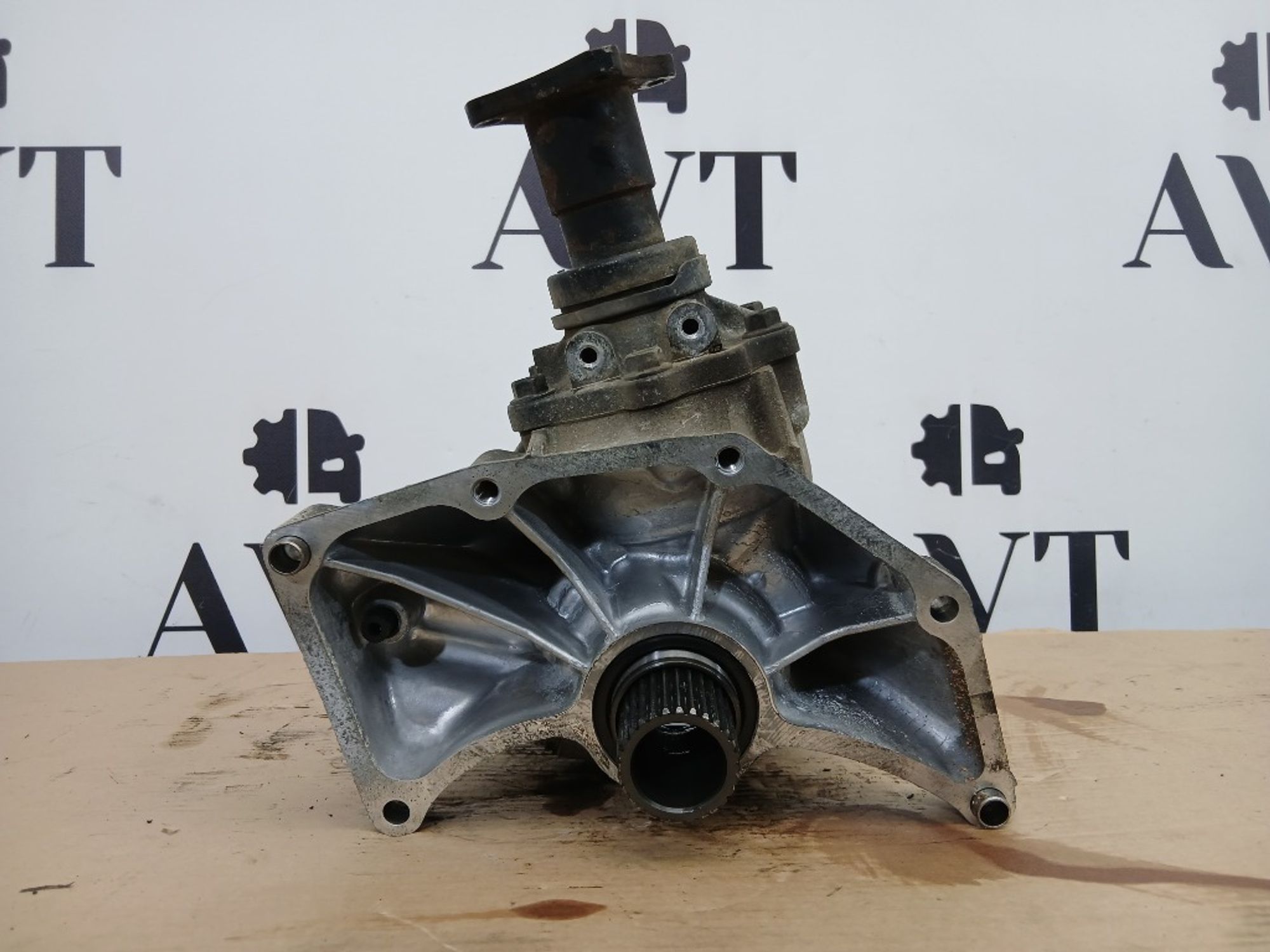 Раздаточная коробка Nissan almera N16 QG18DE, 16000 рублей, Ростов-на-Дону