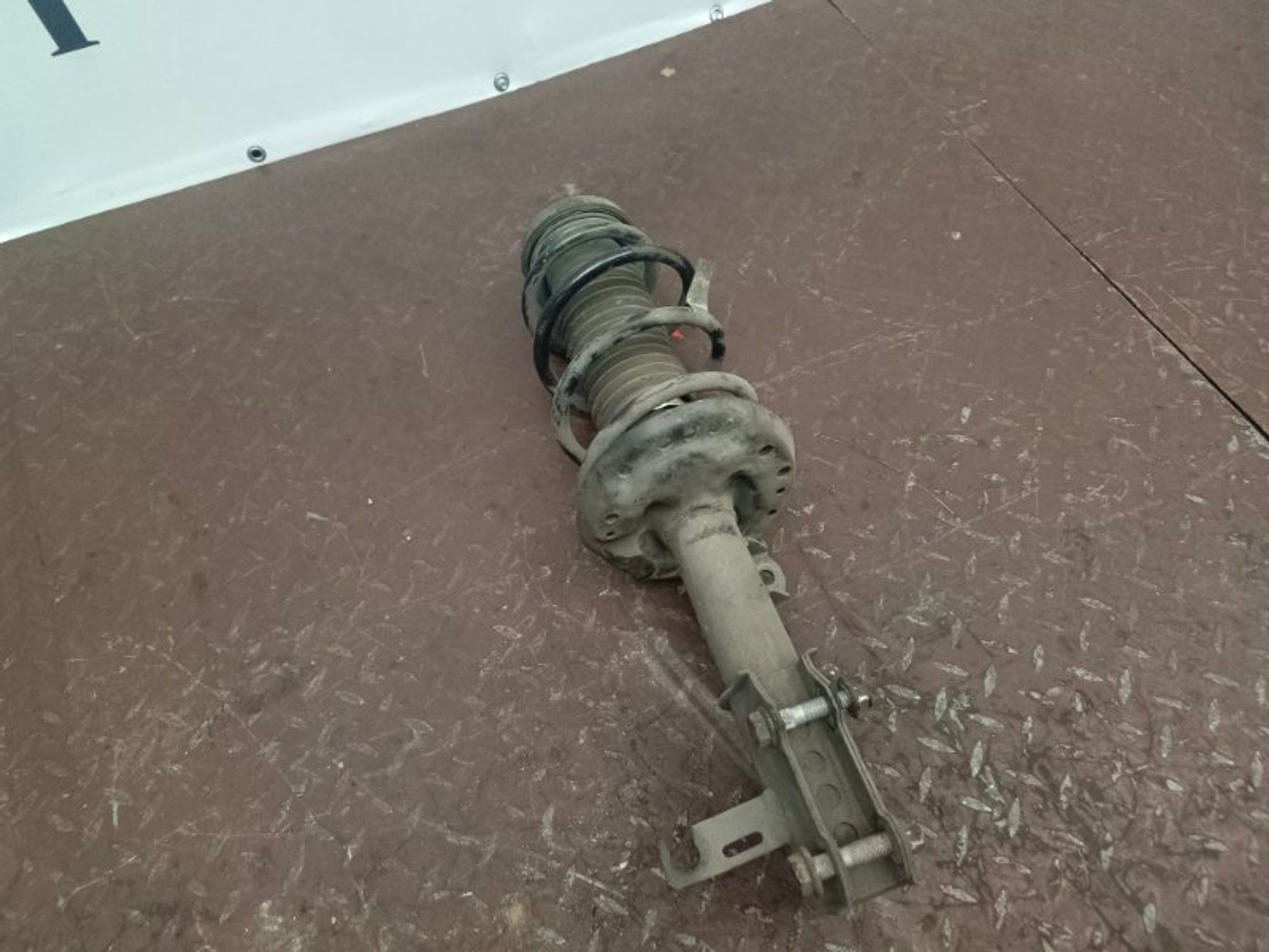 Стойка подвески передняя левая Chevrolet Cruze, 6000 рублей, Ростов-на-Дону