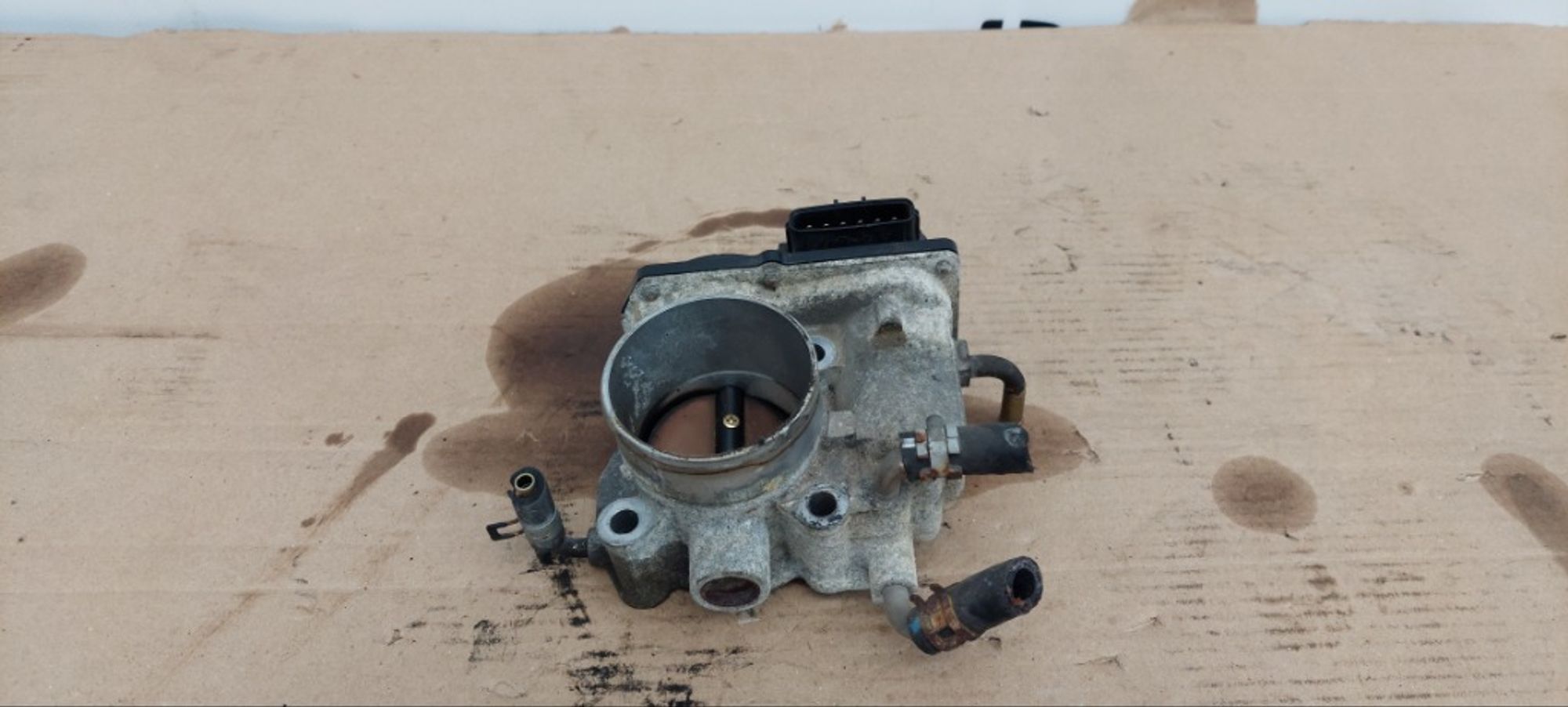 Дроссельная заслонка Toyota Rav4 1AZ-FE, 2000 рублей, Ростов-на-Дону