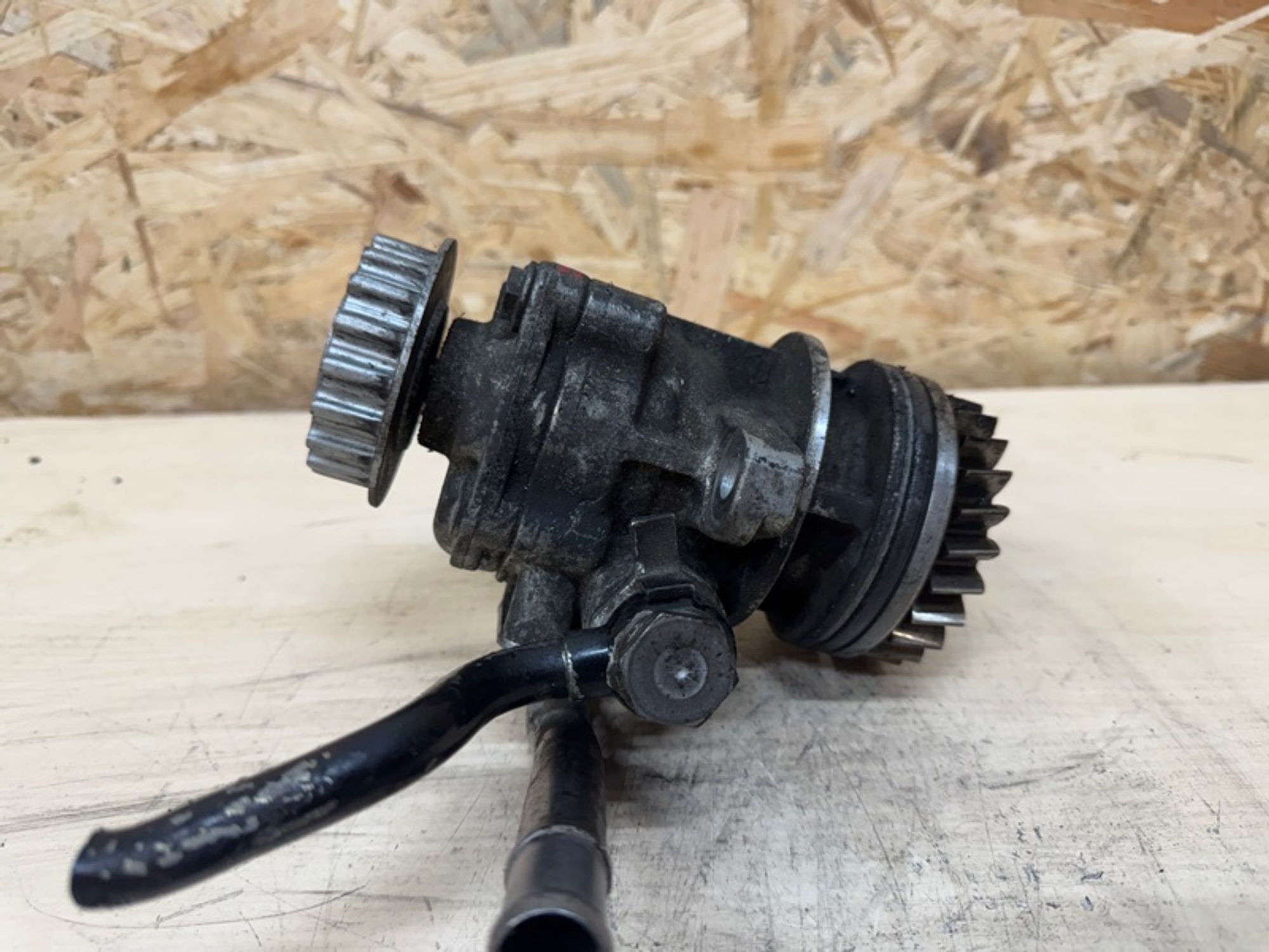 Насос гидроусилителя руля Volkswagen Touareg GP, 8000 рублей, Ростов-на-Дону