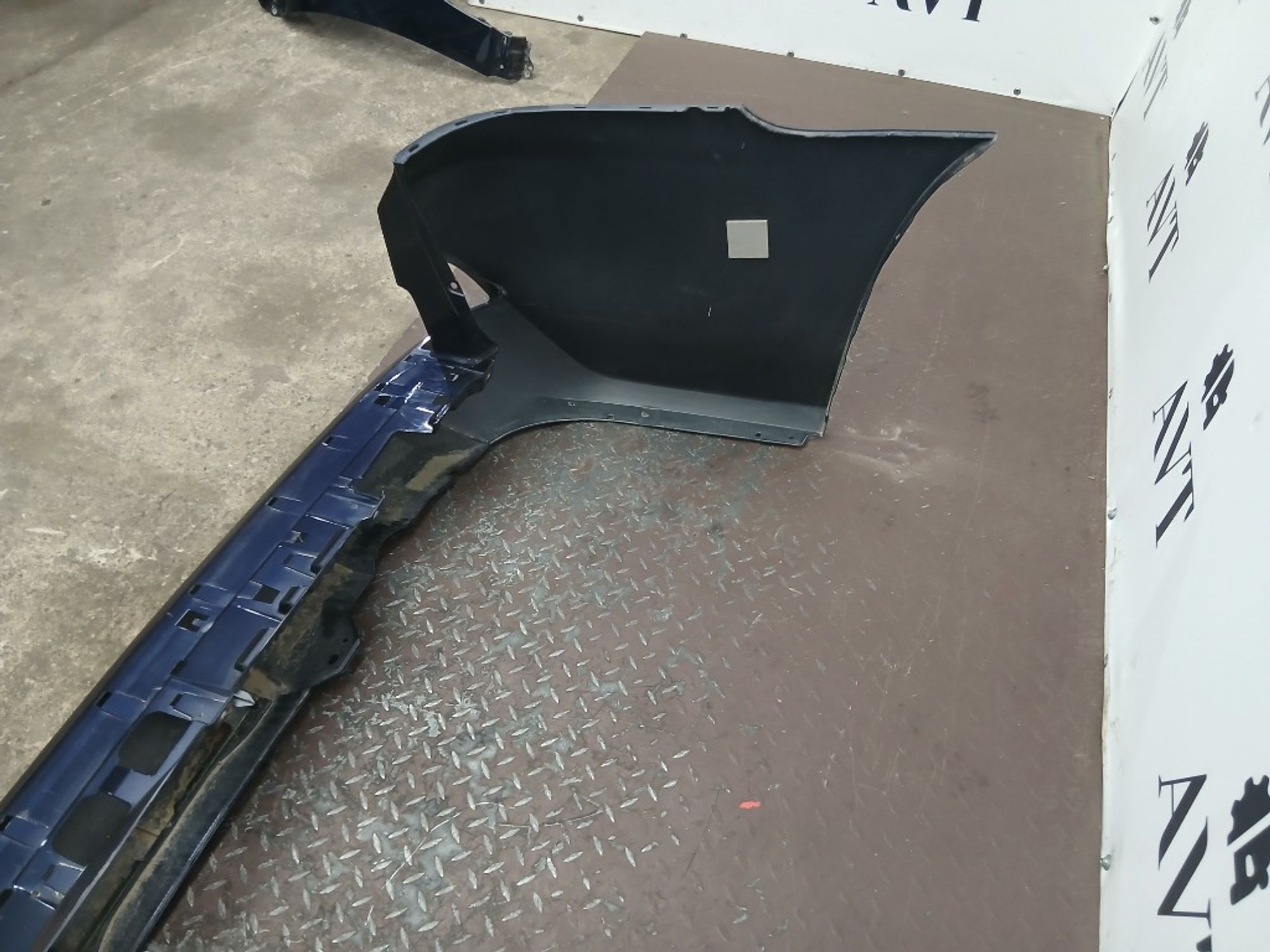 Бампер задний задний Lexus LX570 INVADER, 60000 рублей, Ростов-на-Дону