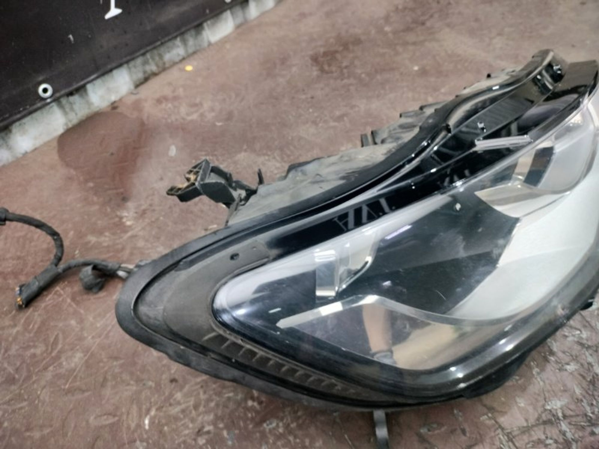 Фара галогеновая правая Audi A6 C7, 9000 рублей, Ростов-на-Дону