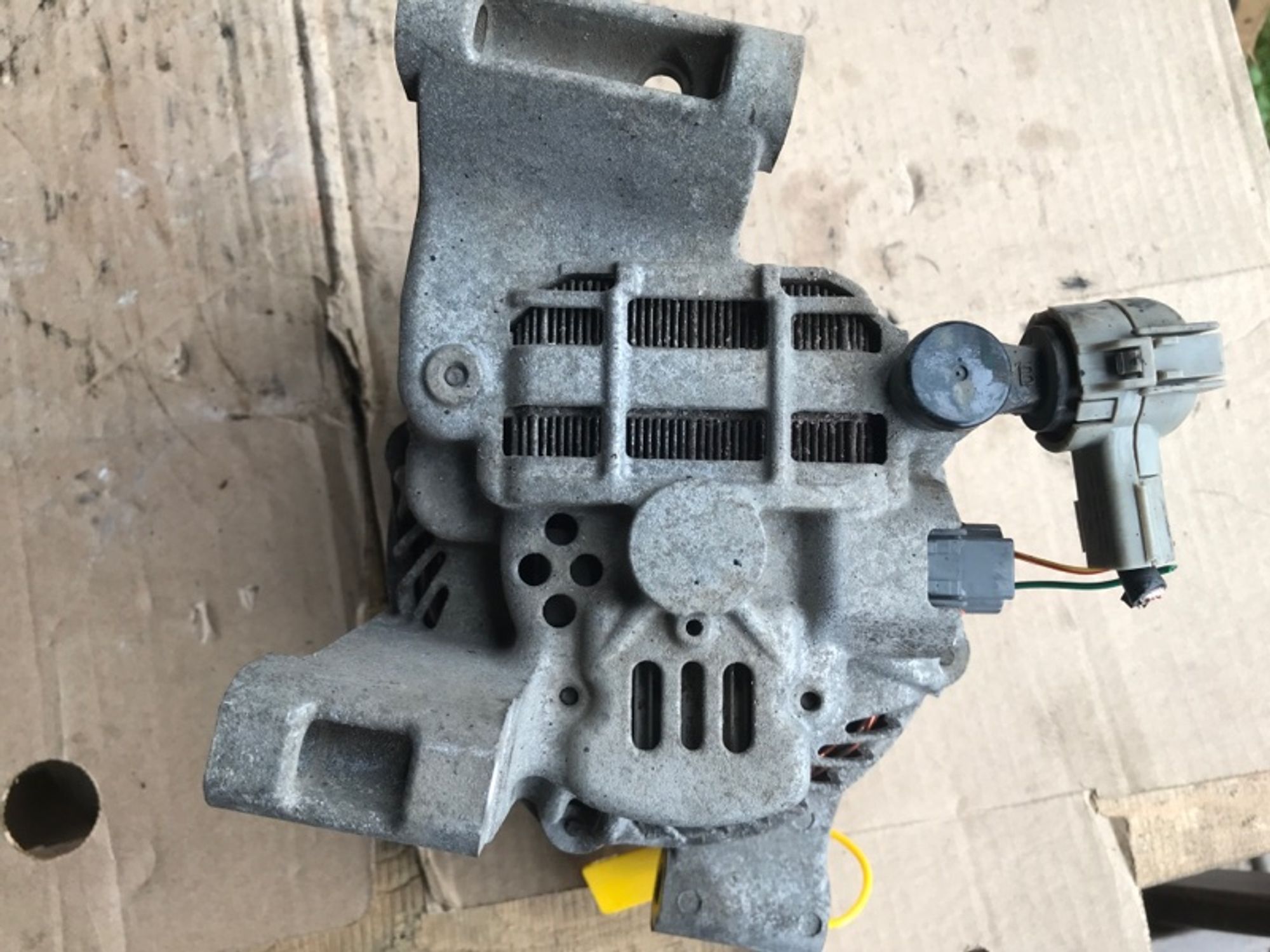 Генератор Mazda 5 LF20, 4000 рублей, Ростов-на-Дону