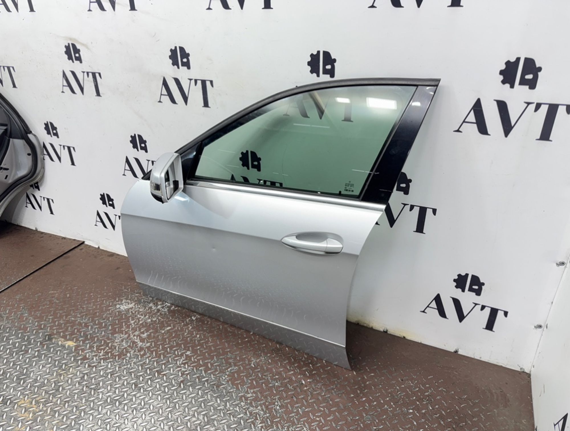 Дверь боковая передняя левая Mercedes-Benz E-Class, 30000 рублей, Ростов-на-Дону